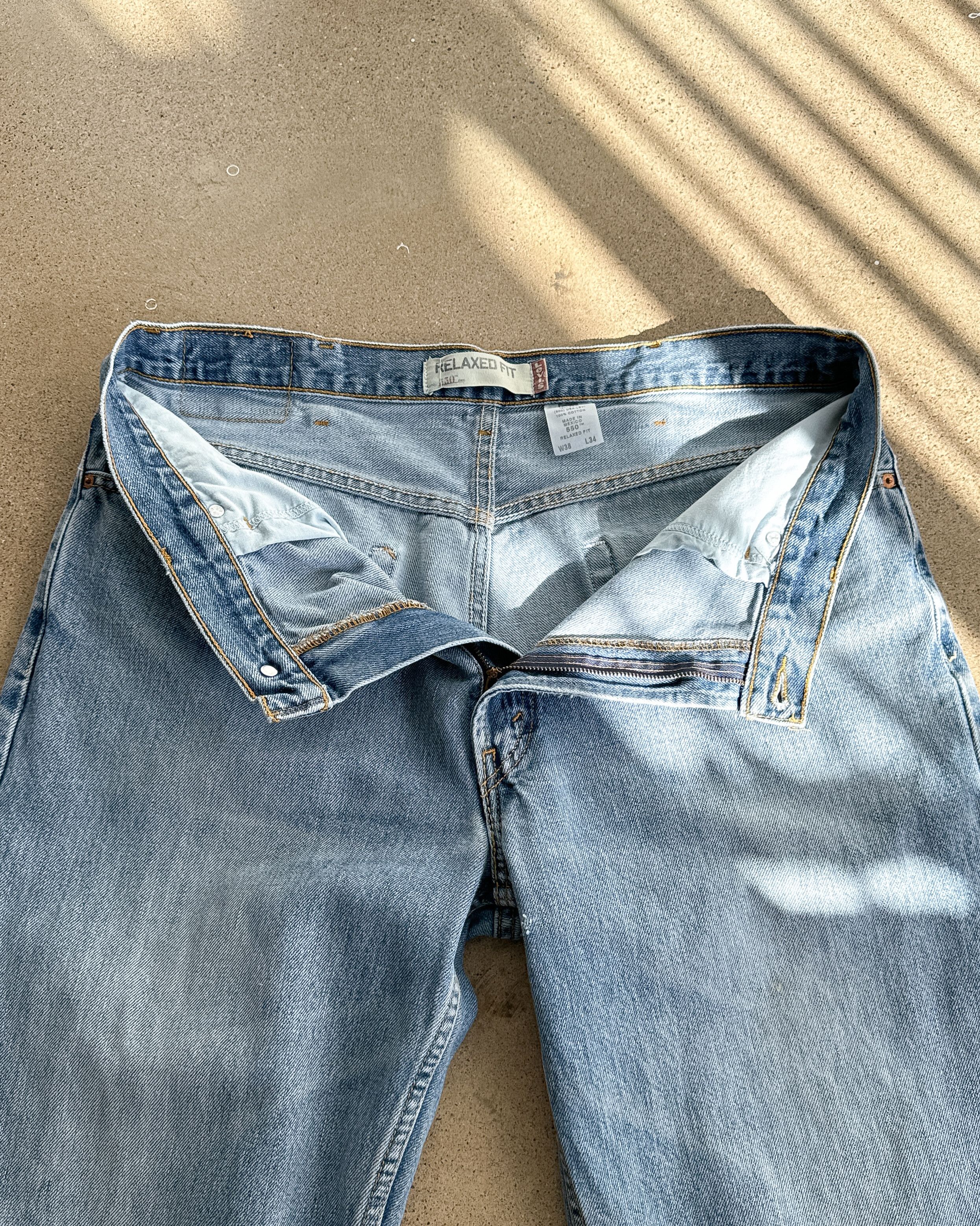 Levi's Vintage 2000s Levi's 550 Jeans Relaxed Fit Men's 38 Baggy Size US 38 / EU 54 - 2 Thumbnail