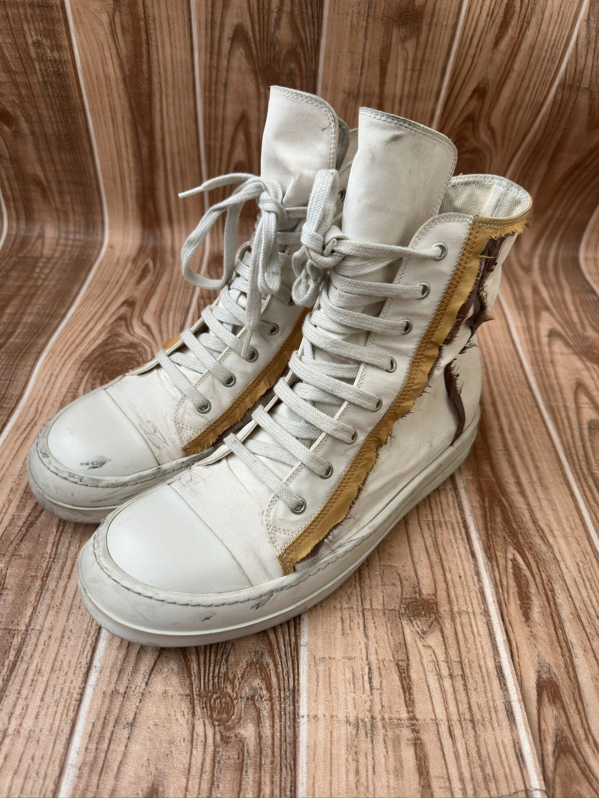 Rick Owens RARE* Rick Owens DRKSHDW Sneaks CHALK WHITE Hightop Sneaks Size US 8.5 / EU 41-42 - 3 Thumbnail