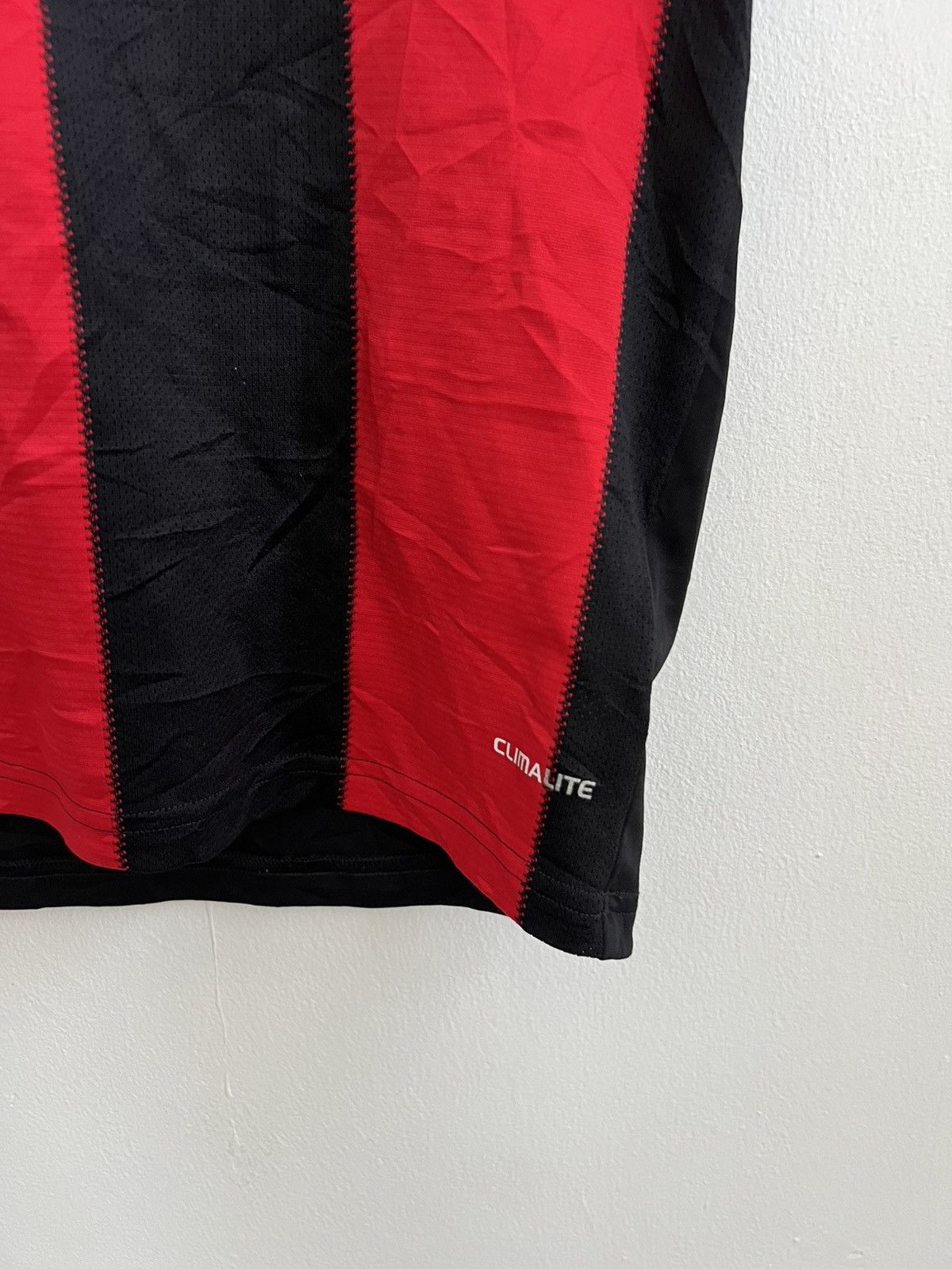 Adidas Vintage 2010/11 Adidas AC Milan FC #Kaka Home Jersey Size US M / EU 48-50 / 2 - 3 Thumbnail