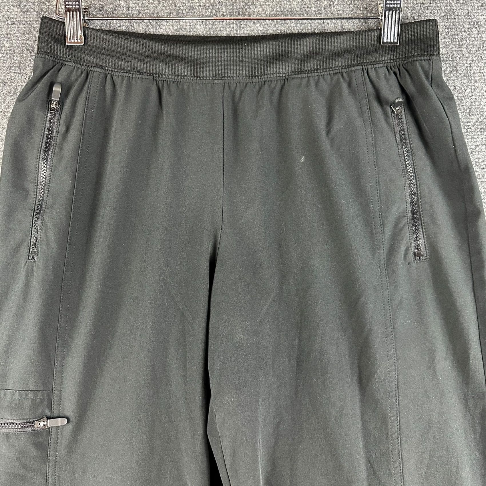 Vintage Chico's Zenergy Pants Womens Medium Black Stretch Crop Zip Pockets Size 32" / US 10 / IT 46 - 3 Thumbnail
