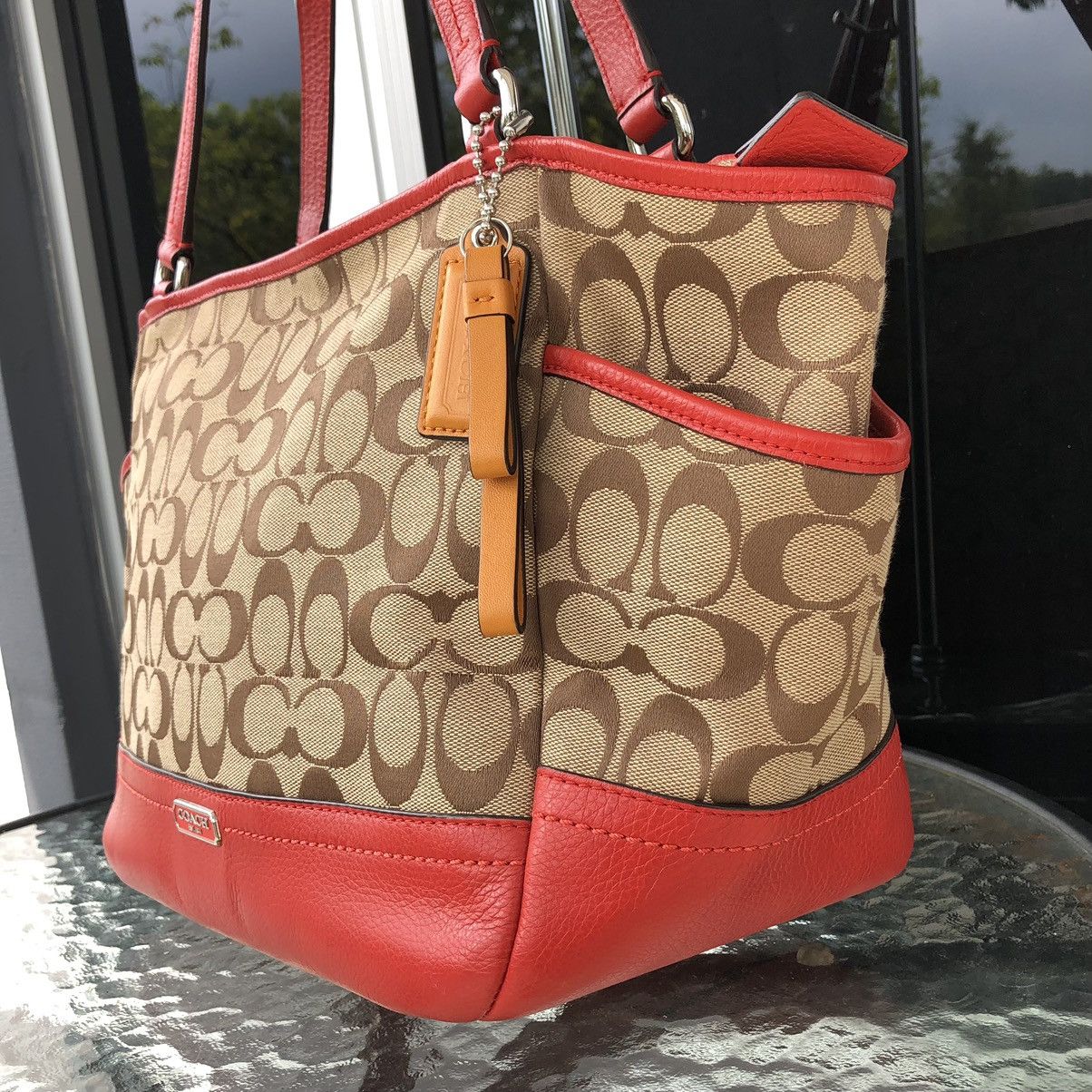 Coach COACH 23297 PARK SIGNATURE JACQUARD CARRIE TOTE BAG BURGUNDY Size ONE SIZE - 5 Thumbnail