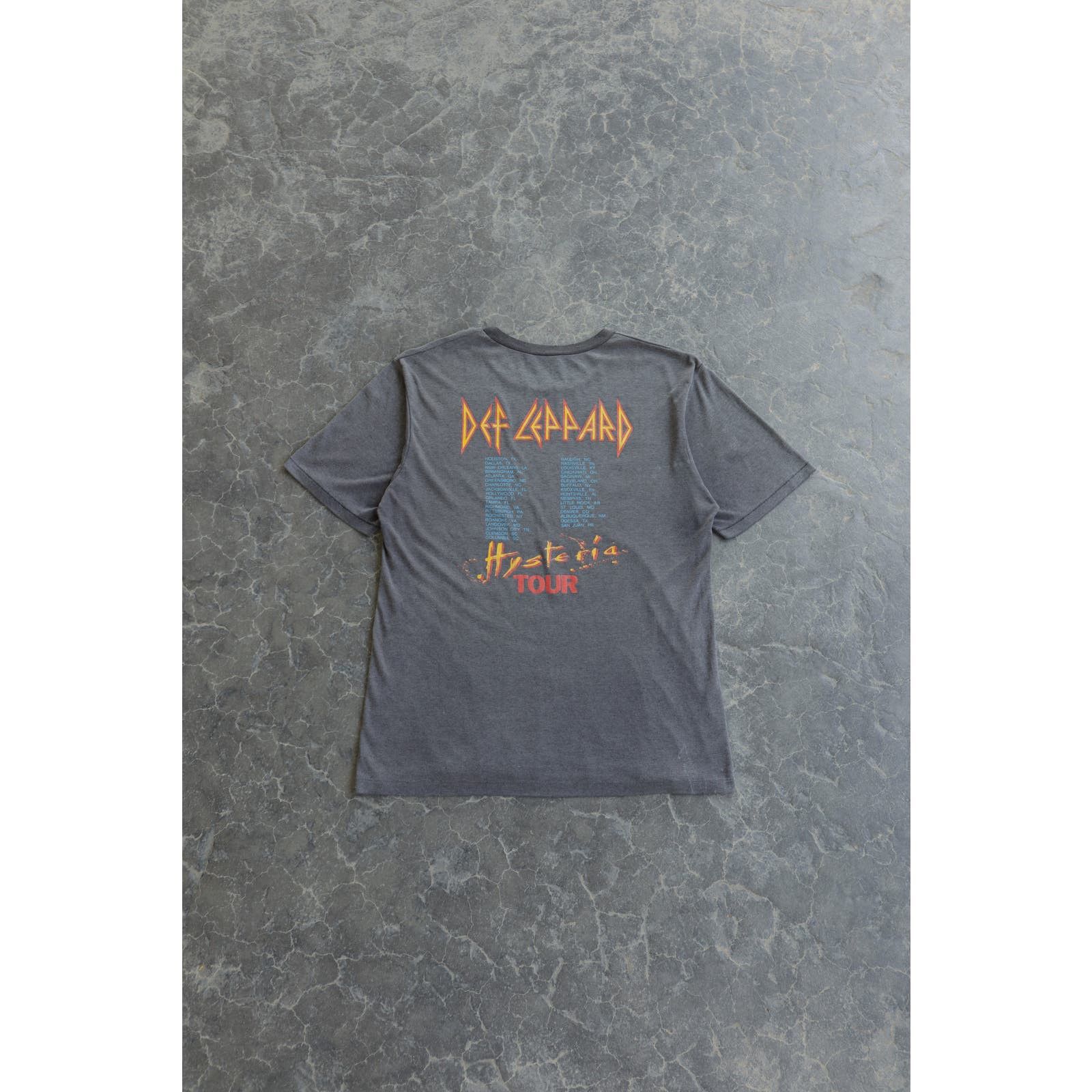 Band Tees Vintage 80s Def Leppard Hysteria Tour Faded Black Tee - L Size US L / EU 52-54 / 3 - 4 Thumbnail