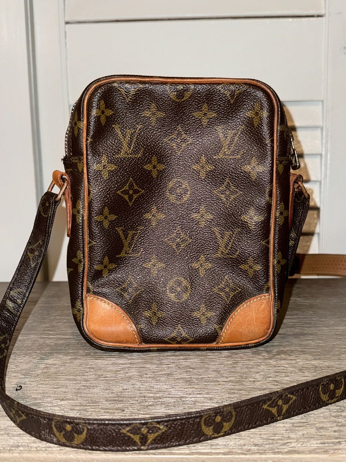 Louis Vuitton Louis Vuitton Amazon Crossbody Size ONE SIZE - 3 Thumbnail