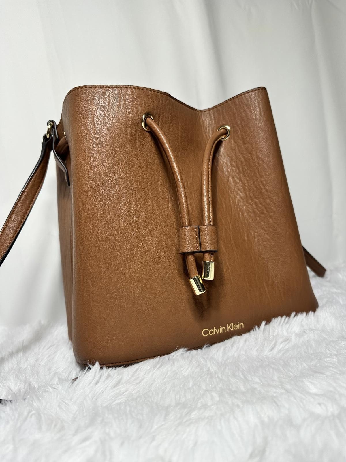 Calvin Klein Calvin Klein Brown Leather Bucket Bag with Drawstring Size ONE SIZE - 1 Thumbnail