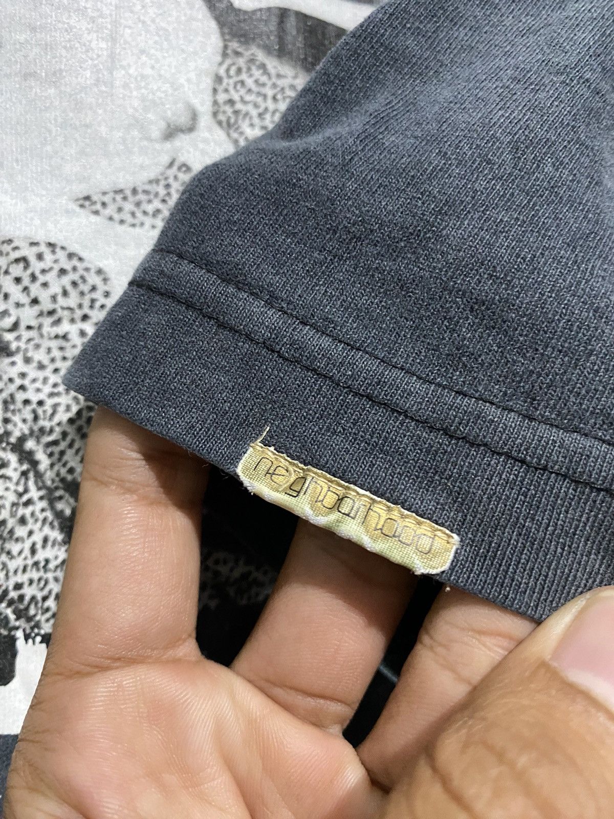Neighborhood × Vintage 2003 Neighborhood bandit faded tee Size US XL / EU 56 / 4 - 7 Thumbnail