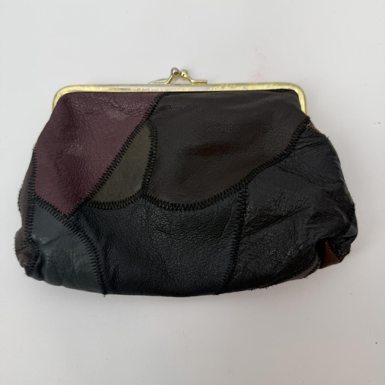 The Unbranded Brand Vintage Genuine Leather Patchwork Purse Kiss Lock Coin Pouch Size ONE SIZE - 1 Thumbnail