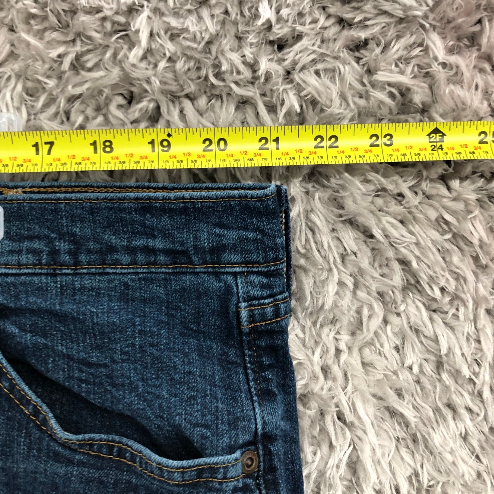 Wrangler Wrangler Jeans Mens 44x30 Mid Rise Straight Leg Dark Wash Blue Denim Size US 44 / EU 60 - 2 Thumbnail