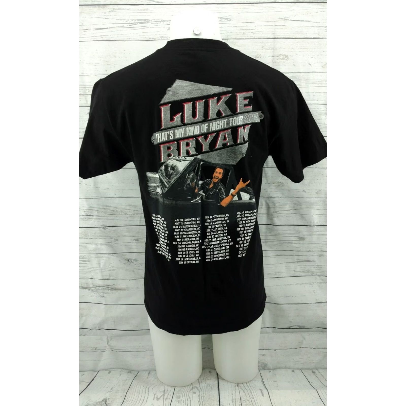 Vintage Luke Bryan That's My Kind of Night Tour 2014 Black T-Shirt M Men's Graphic Tee 100% Cotton Size M Short Sleeve Crew Neck Size US M / EU 48-50 / 2 - 5 Thumbnail