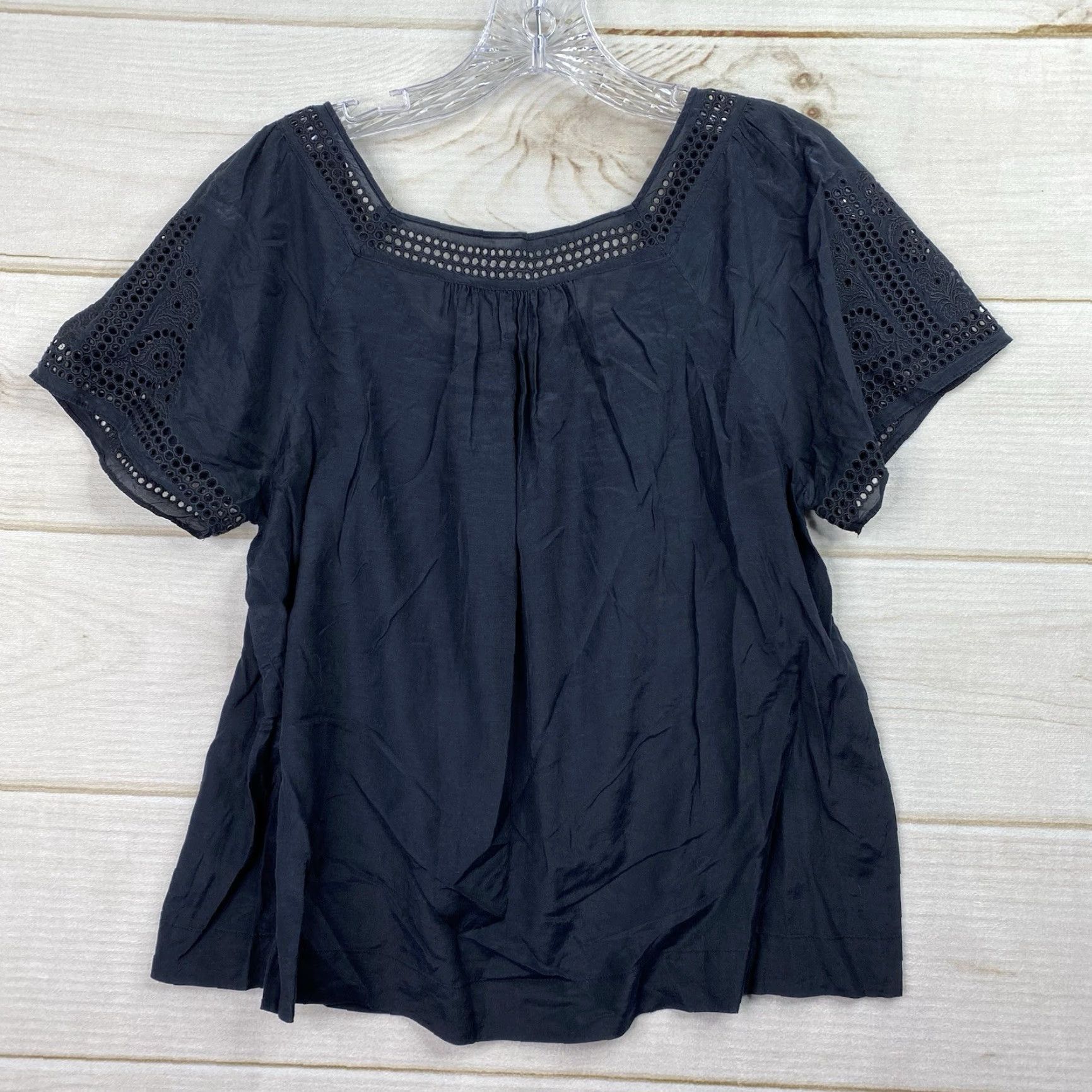 J.Crew J.CREW Blouse Shirt Womens 2 Blue Cotton/Silk Embroidered Cutout Detail Lightweight S/S Short Sleeve Square Neck Pullover Casual Floral Vintage: No Size XS / US 0-2 / IT 36-38 - 8 Thumbnail