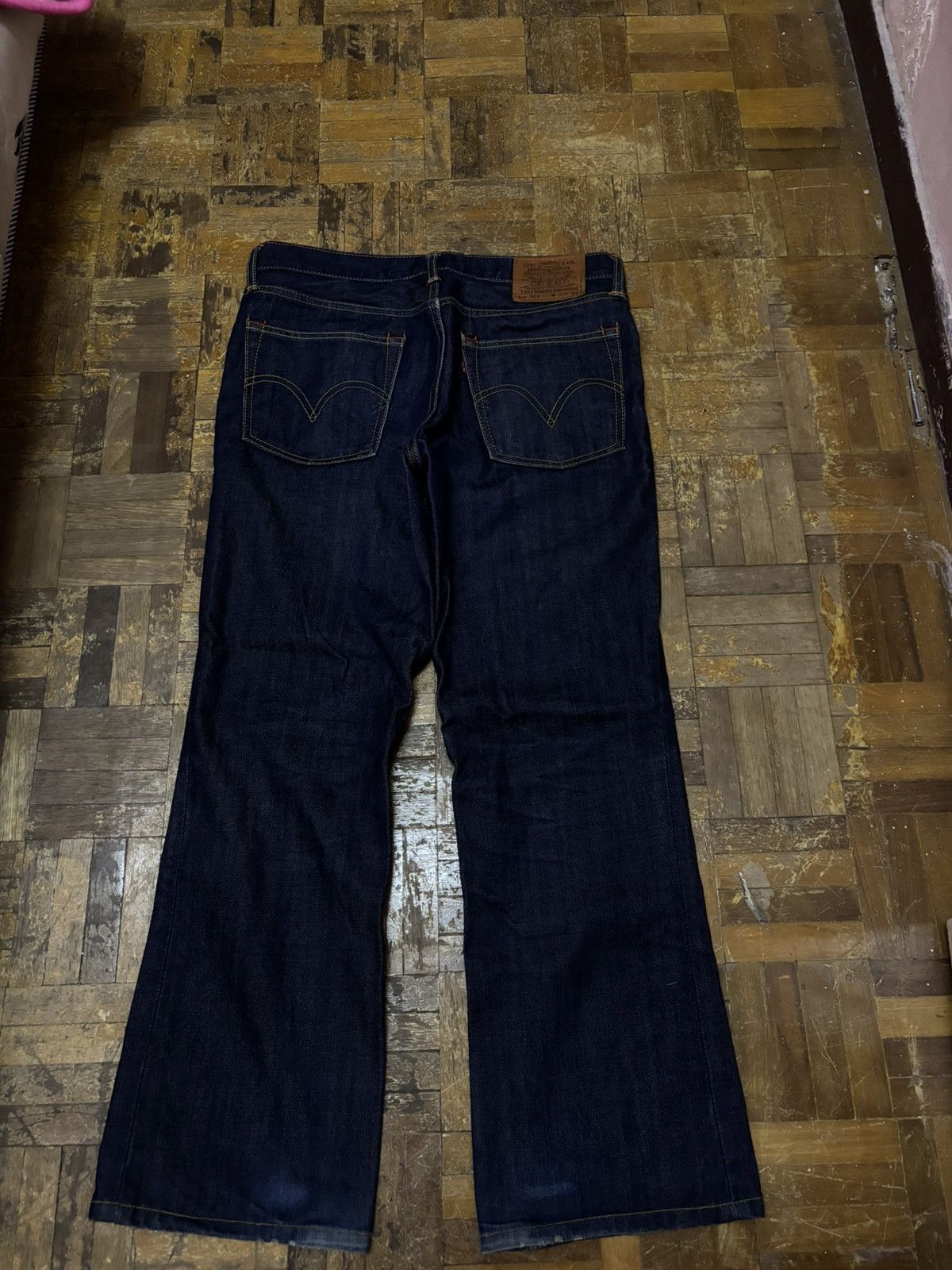 Jean × Levi's × Vintage Vintage Levis 707 Regular Bootcut Men Jeans (Size 33) Size US 33 - 3 Thumbnail