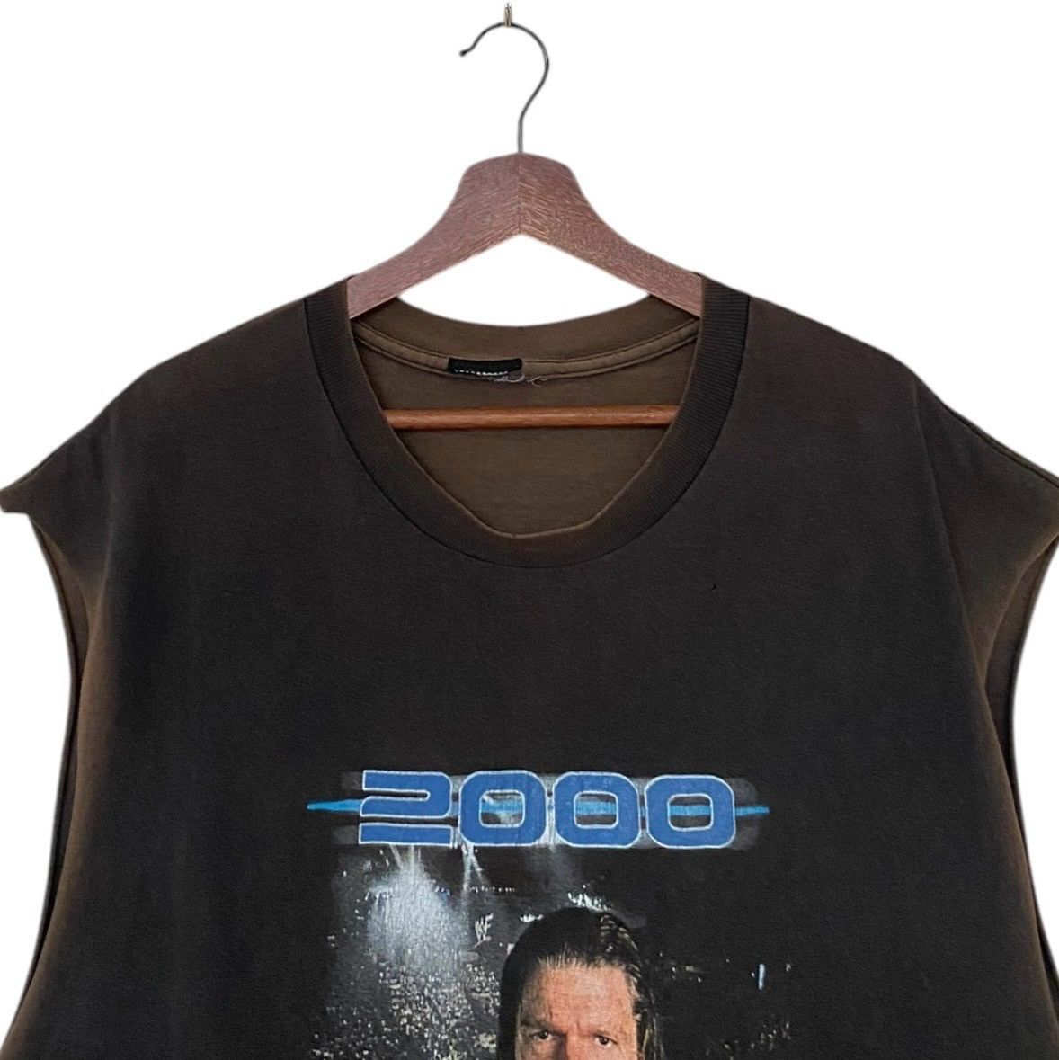 Vintage Vintage Wrestling The Rock T-shirt 2000s Size US L / EU 52-54 / 3 - 7 Thumbnail