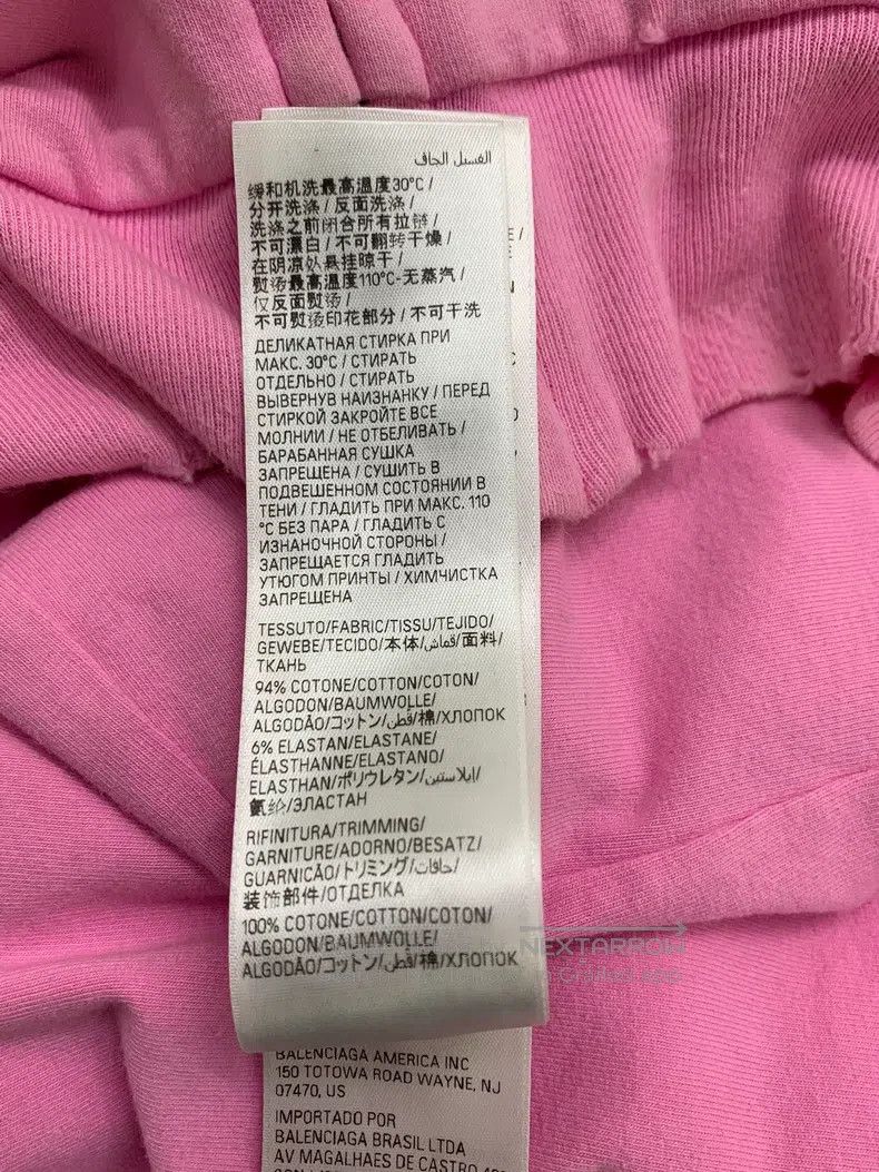 Balenciaga Balenciaga Pink hooded zipper jacket Size US S / EU 44-46 / 1 - 8 Thumbnail