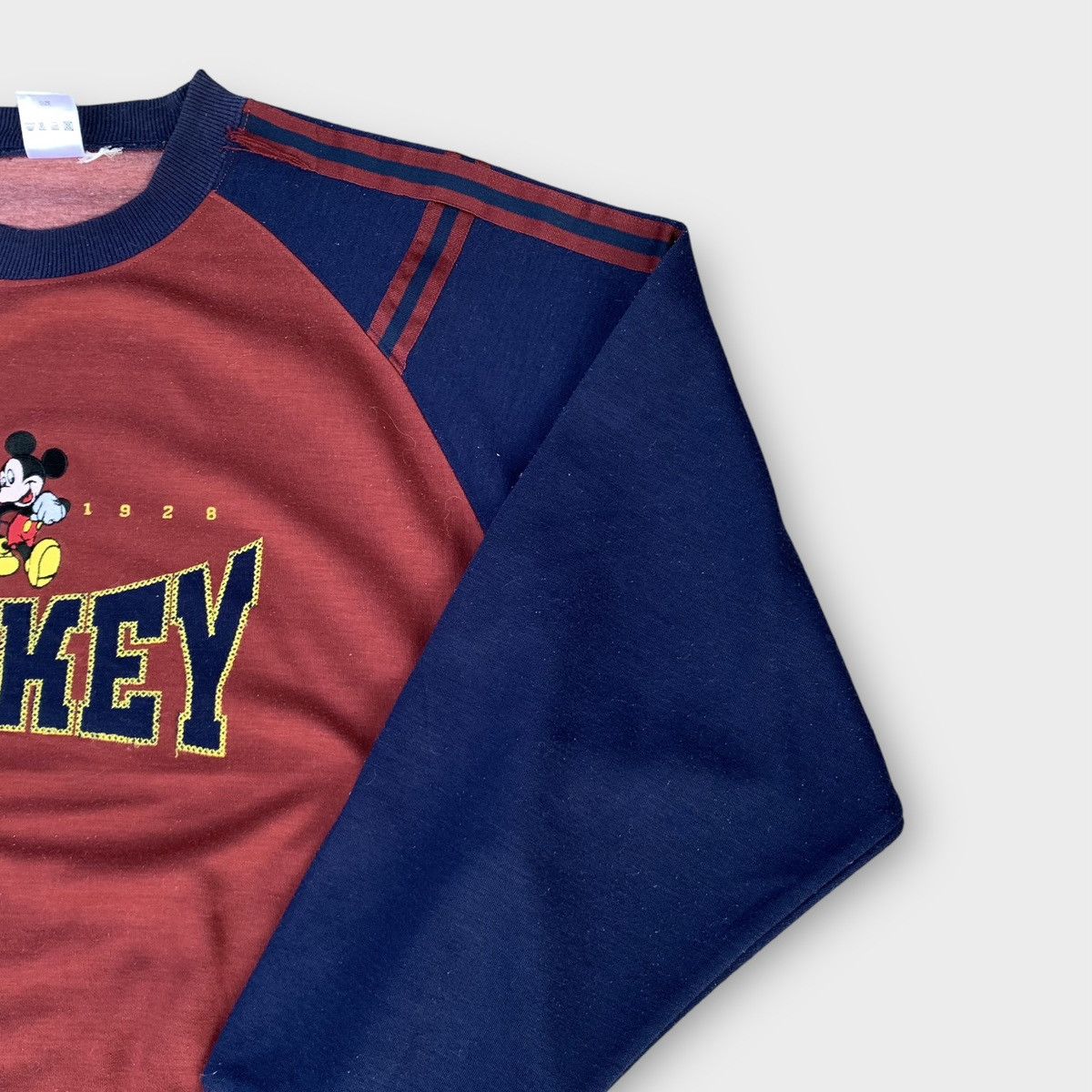 Disney Vintage Mickey Mouse Unlimited Sweatshirt Embroidered Logo Size US L / EU 52-54 / 3 - 5 Thumbnail
