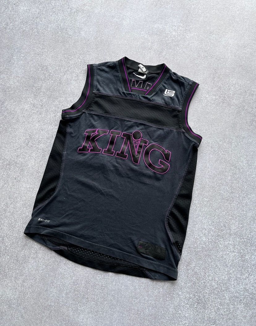 King Vintage Nike Le Bron James Kings Basketball Jersey M Size US M / EU 48-50 / 2 - 4 Thumbnail