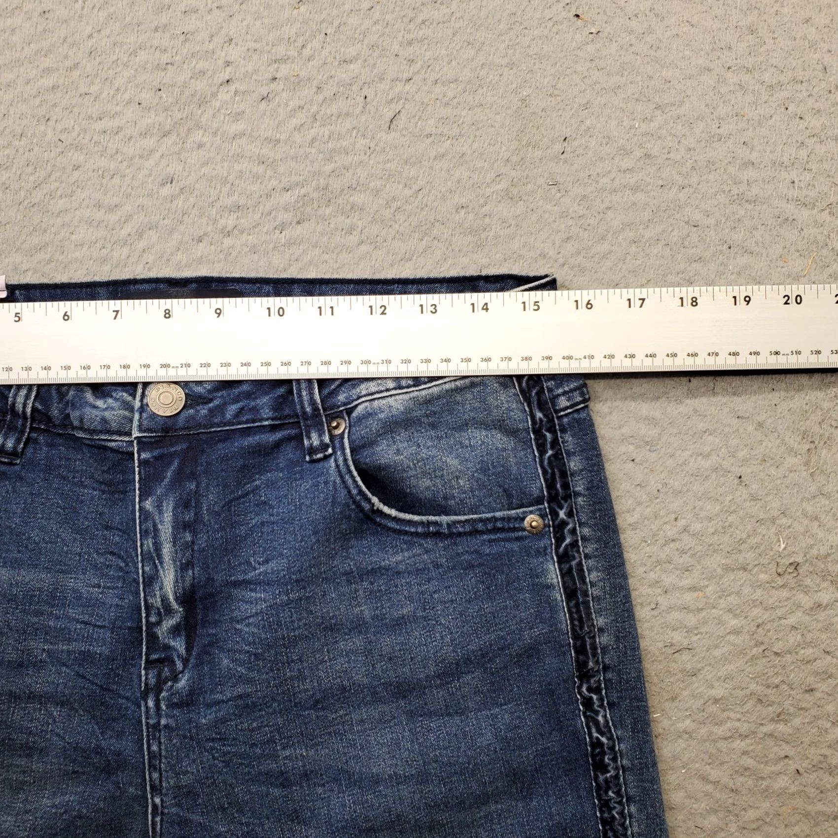 Vintage Bianco Jeans Womens Size 31 Blue Denim Stretch Whiskered Frayed Hem Straight Leg Jeans Size 24" / US 00 / IT 34 - 6 Thumbnail