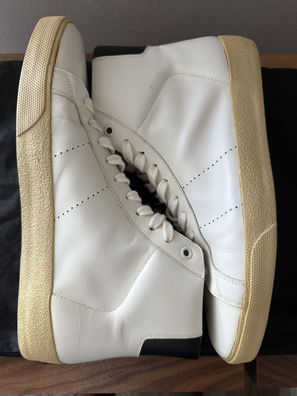 Saint Laurent Paris SAINT LAURENT PARIS - WHITE HI TOP SNEAKERS Size US 9 / EU 42 - 6 Thumbnail