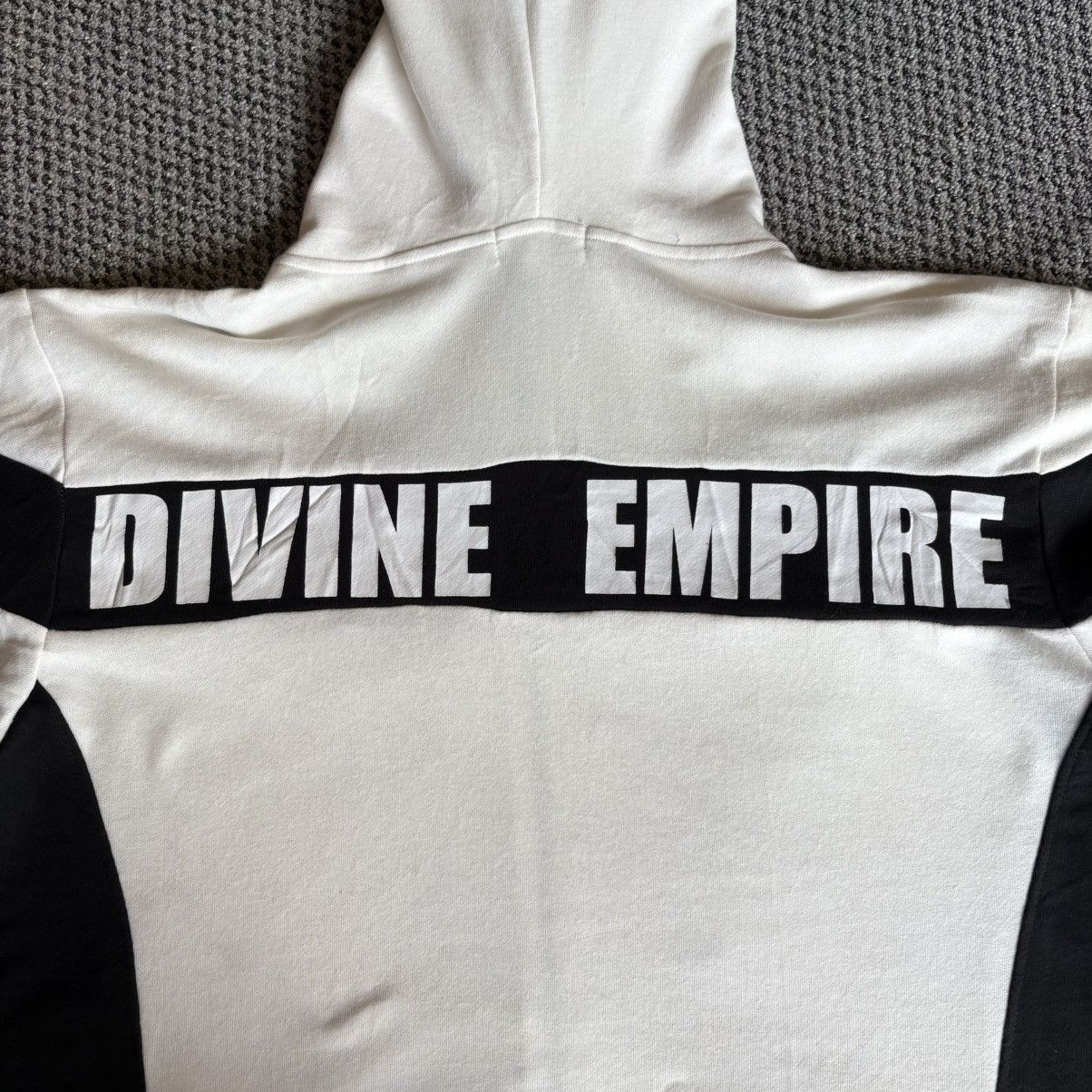 In The Attic In The Attic homme Hoodie Divine Empire Size US XXL / EU 58 / 5 - 9 Thumbnail
