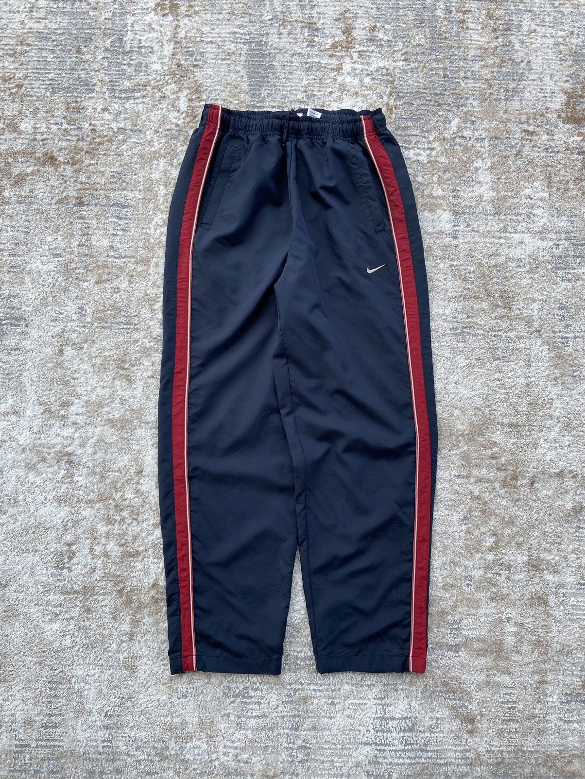 Nike Vintage Nike Swoosh Track Pants Size US 32 / EU 48 - 1 Thumbnail