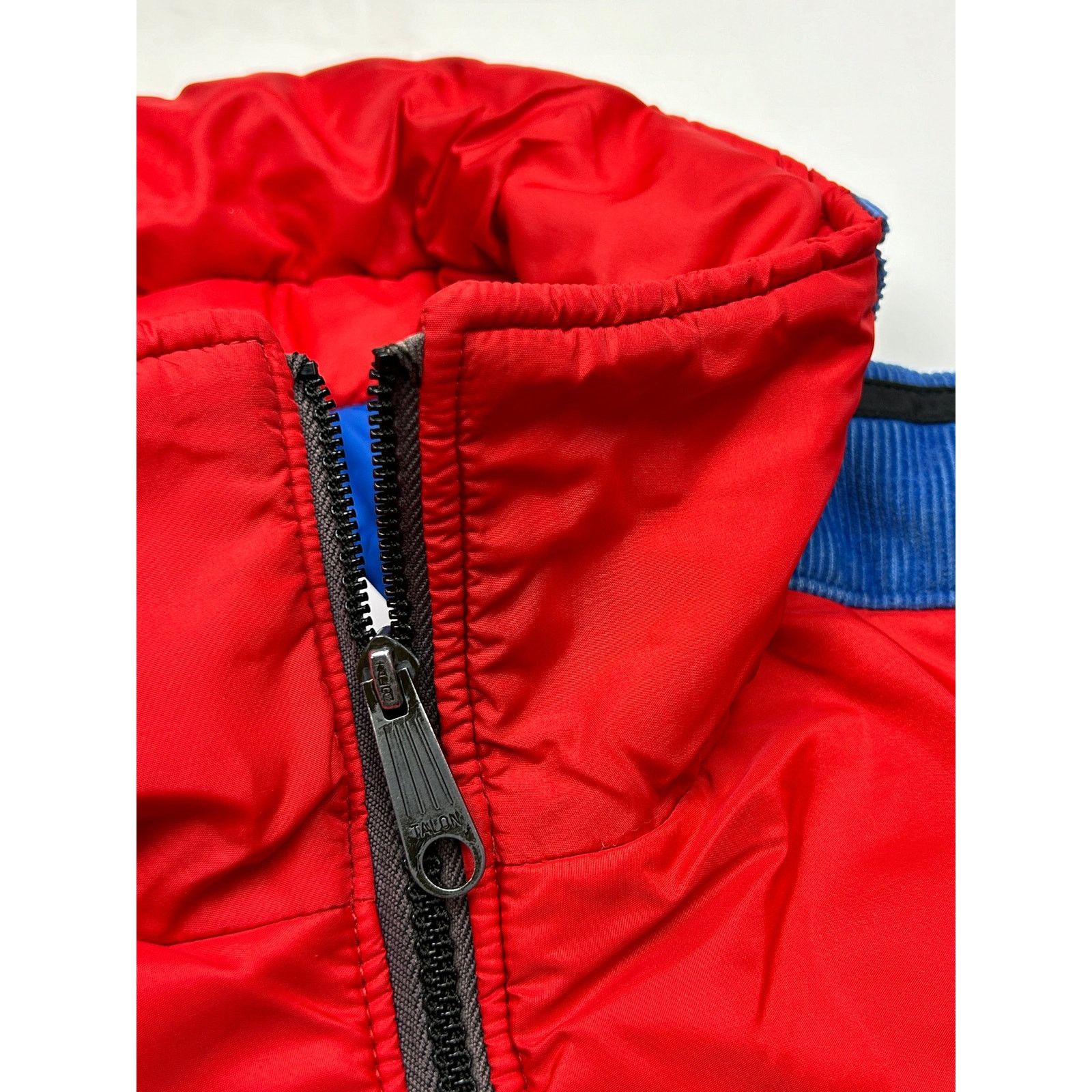 Vintage Vintage 80s Levis Corduroy Multicolour Insulated Puffer L Size US L / EU 52-54 / 3 - 6 Thumbnail