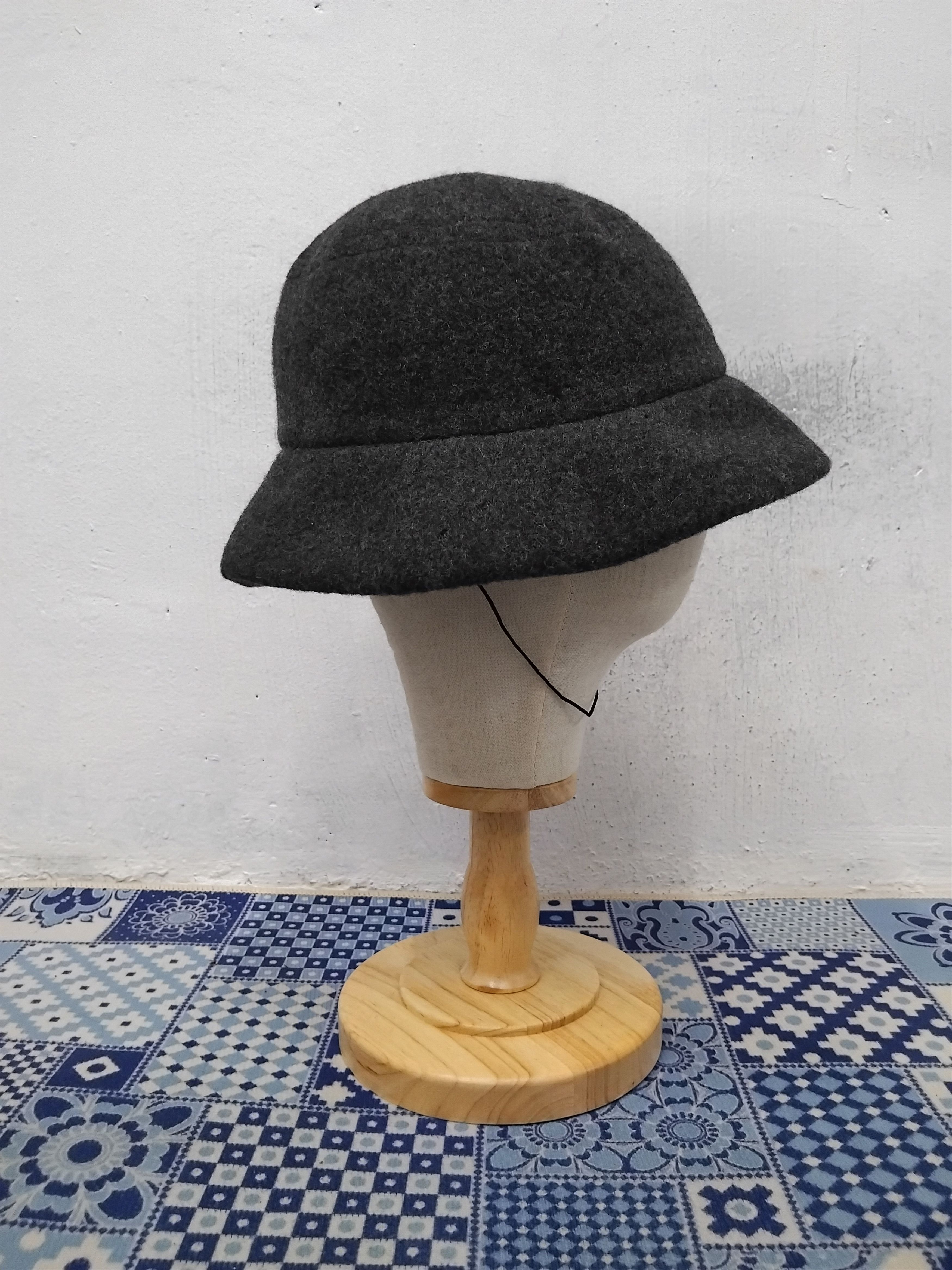 Japanese Brand Maxim brand sherlock home black colour hat Size 38 - 7 Thumbnail