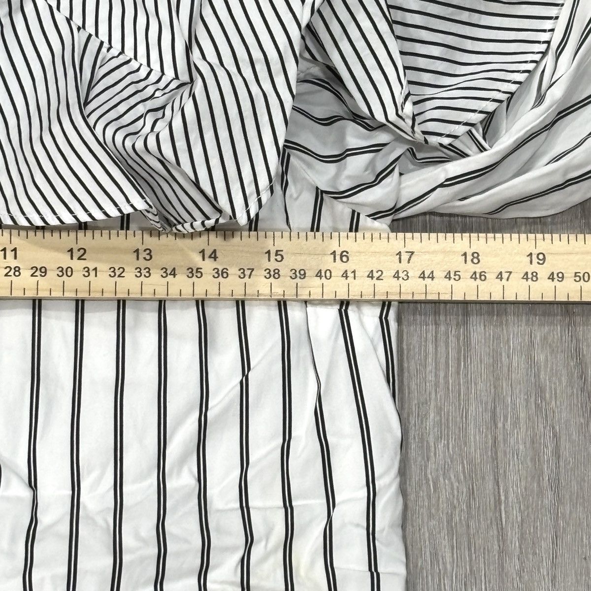 Ralph Lauren Lauren Ralph Lauren Striped Cold Shoulder Blouse Womens Size S / US 4 / IT 40 - 6 Thumbnail