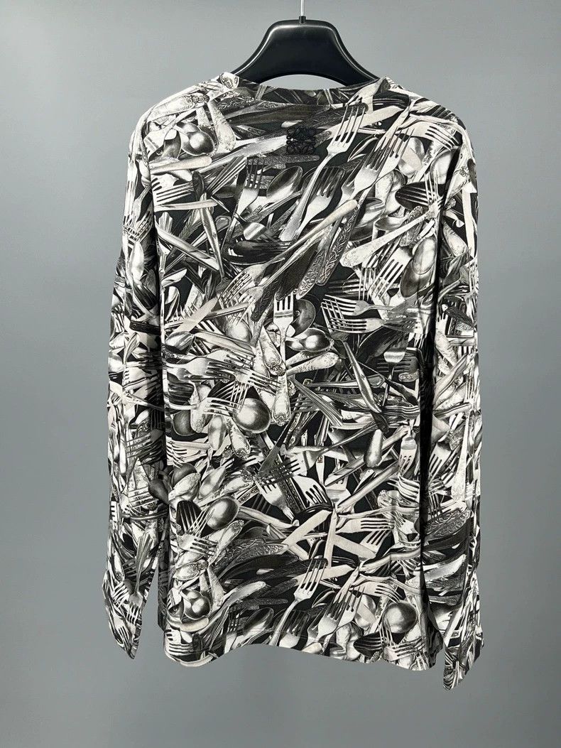 Loewe LOEWE Printed embroidery long sleeve round neck T-shirt Size US S / EU 44-46 / 1 - 5 Thumbnail