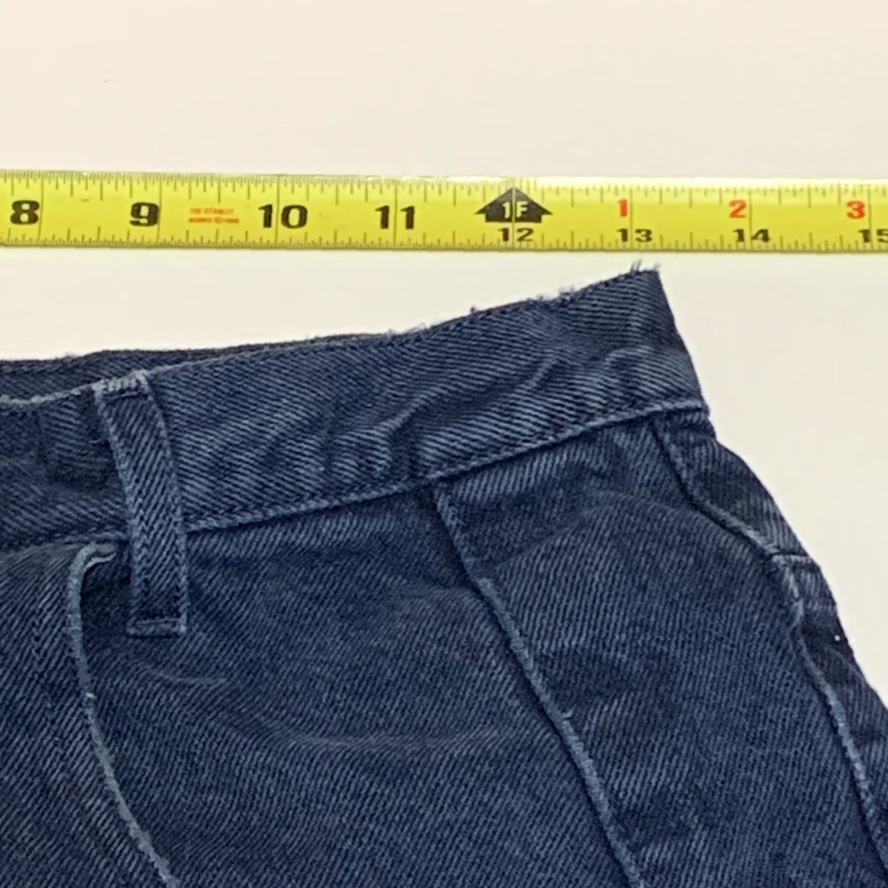 Guess VINTAGE GUESS Jeans USA Georges Marciano High Waisted Tapered Leg 26x29 Blue Denim Mens 80s 90s Style #10075 Size US 26 / EU 42 - 5 Thumbnail
