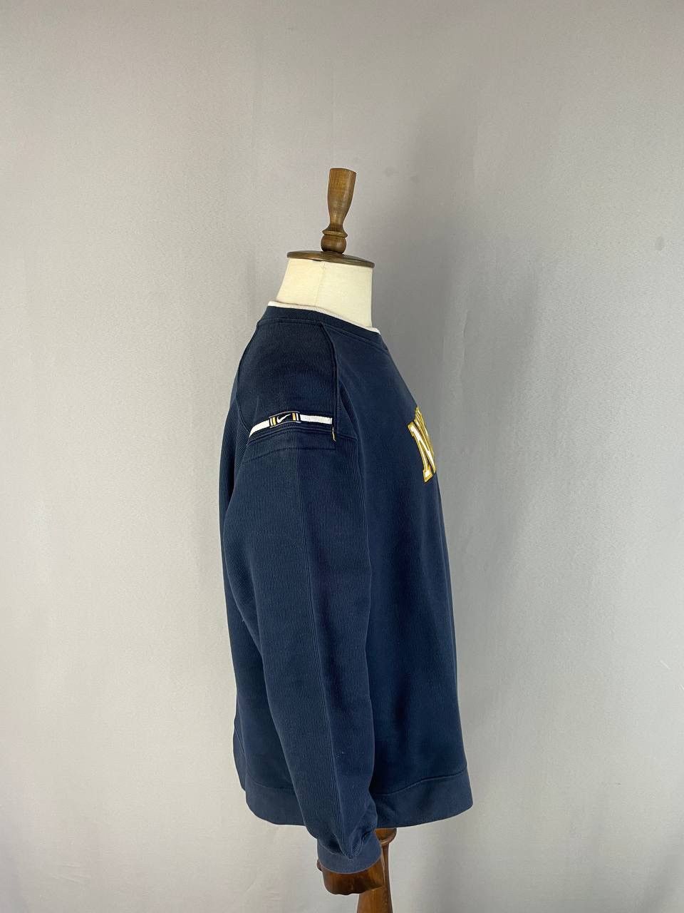 Nike Nike Sweatshirt Crewneck Navy Vintage 1990s Size US L / EU 52-54 / 3 - 5 Thumbnail