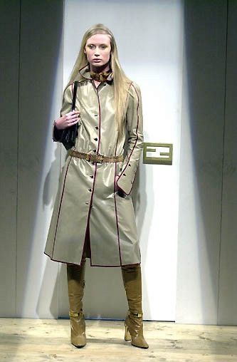 Fendi Archive Fendi Fall 2000 Leather Trench Coat Lagerfeld Size M / US 6-8 / IT 42-44 - 1 Thumbnail
