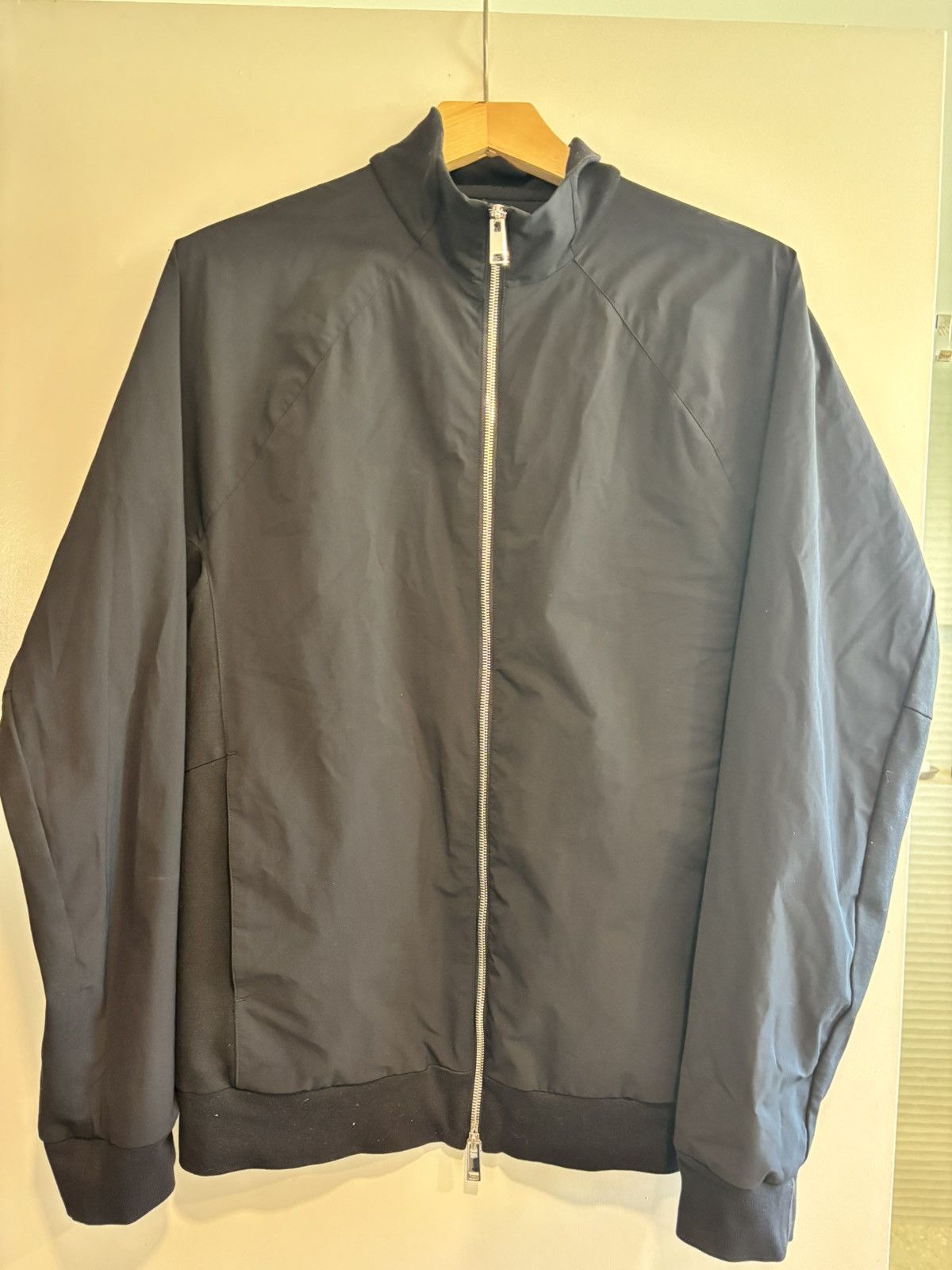 Theory Theory black zip up Size US M / EU 48-50 / 2 - 2 Thumbnail