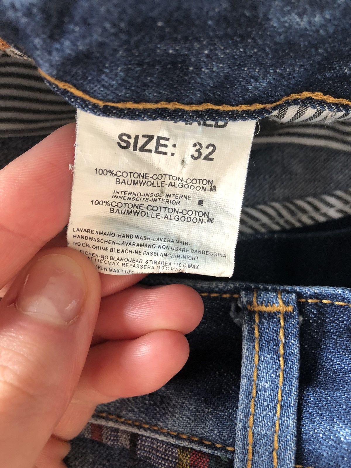 Dsquared2 DSQUARED2 RARE QUALITY DENIM VINTAGE JEAN SHORTS Size US 32 / EU 48 - 7 Thumbnail