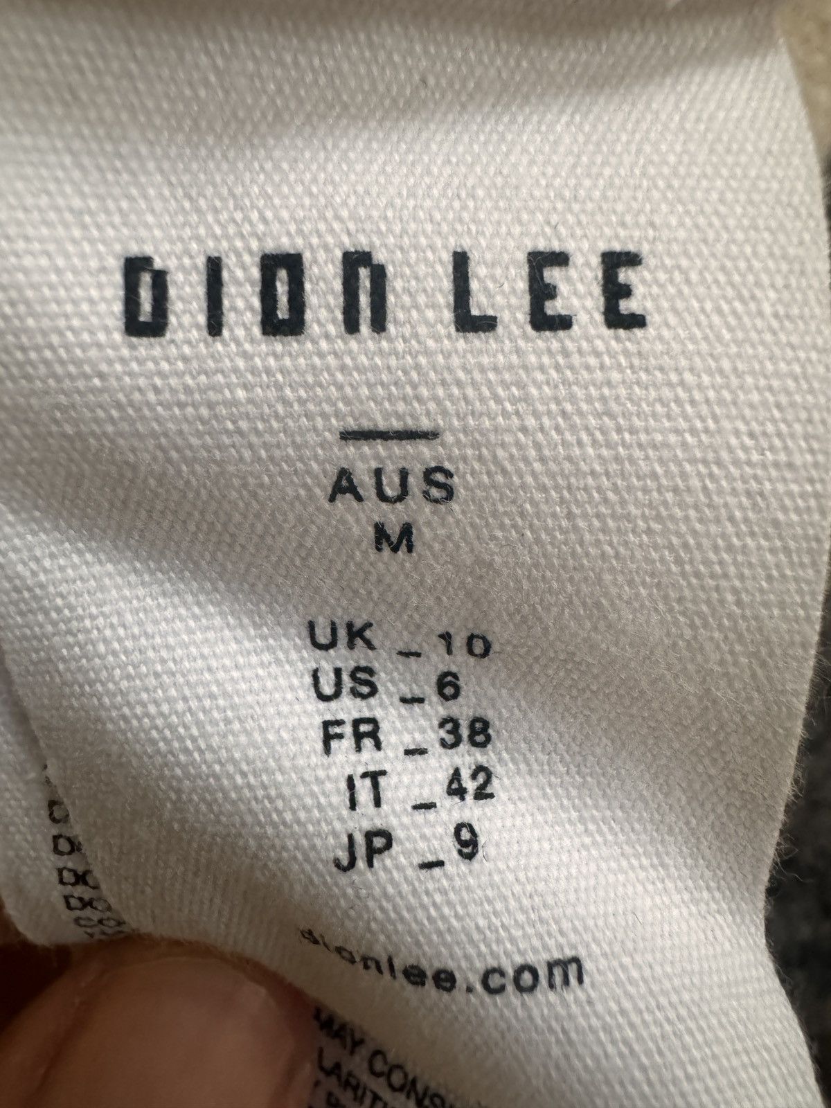 Dion Lee Distressed wrap tie cashmere sweater Size US S / EU 44-46 / 1 - 6 Thumbnail
