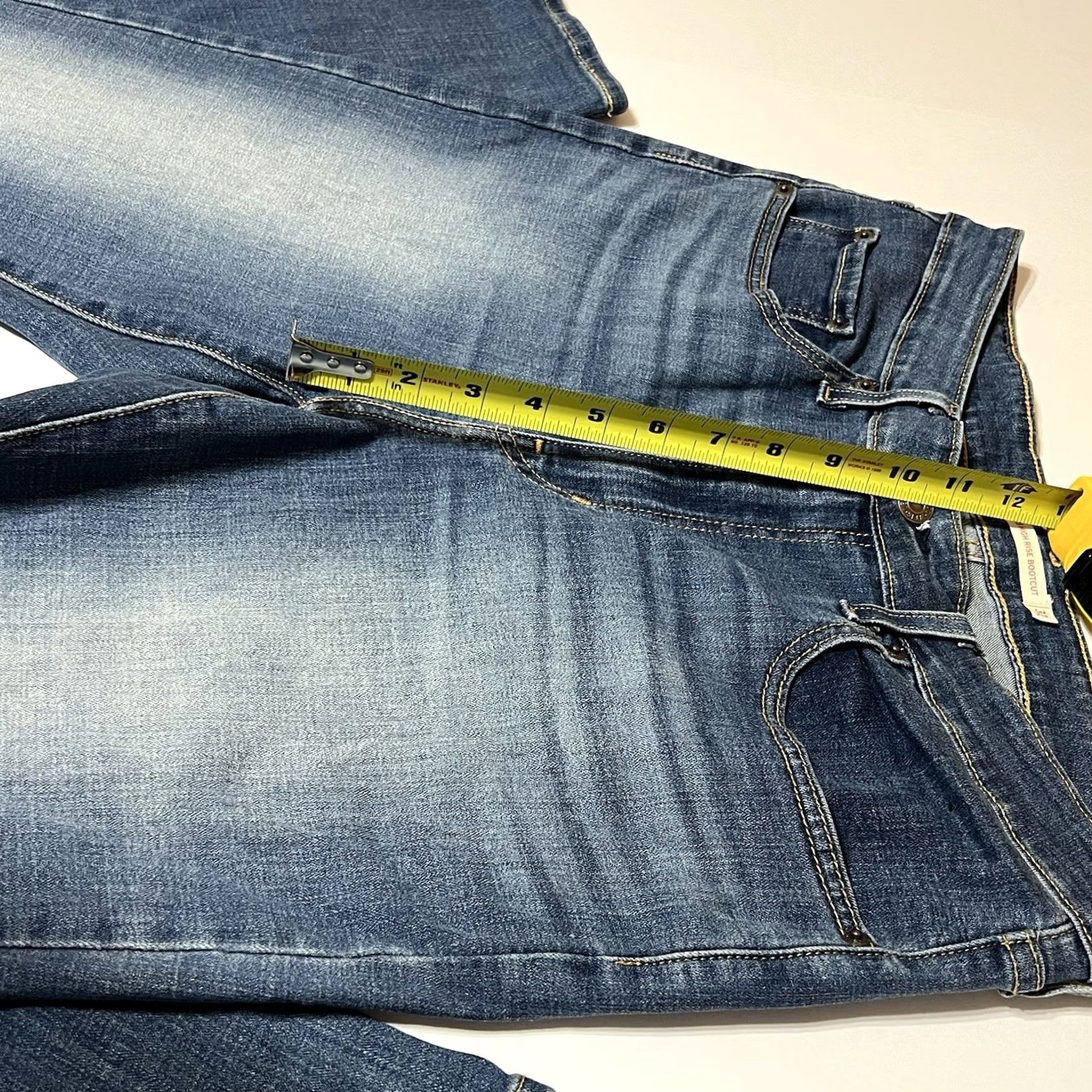 Levi's Levi's 725 High Rise Bootcut Jeans Blue Stretch Women’s 32x34 32x32 Regular High Rise Denim 5-Pocket Button Zip Jeans Women Size 24" / US 00 / IT 34 - 4 Thumbnail