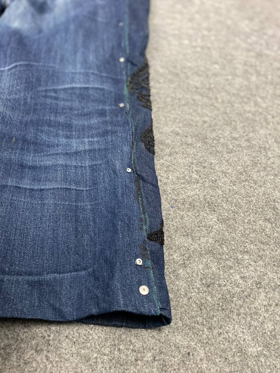 Japanese Brand × Uniqlo uniqlo japanese brands custom denim Size 41" - 8 Thumbnail