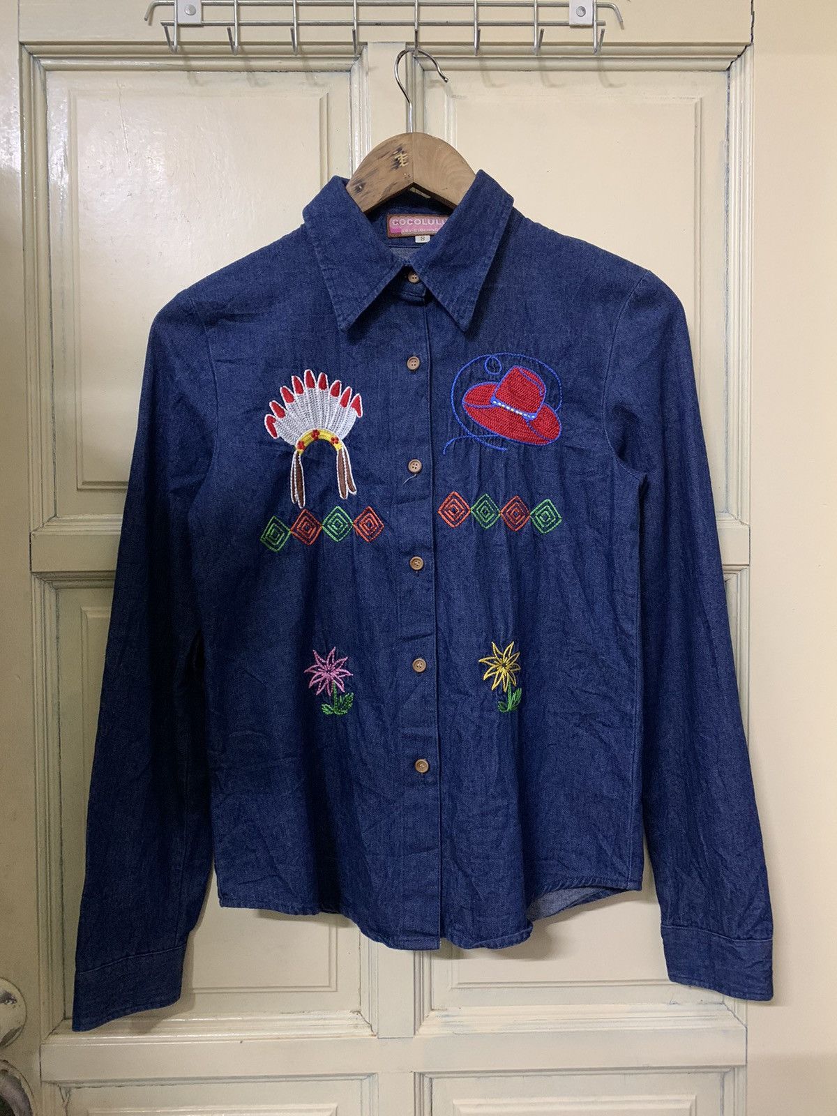 Japanese Brand × Vintage Vintage Japanese Cocolulu Embroidery Denim Button Shirt Size XS / US 0-2 / IT 36-38 - 2 Thumbnail