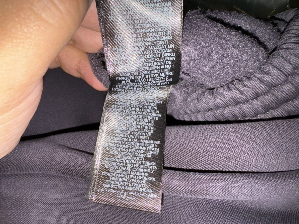 Balenciaga × Gap × Kanye West Yeezy Gap Sweatpants Dark Grey Size XS Size US 28 / EU 44 - 12 Thumbnail