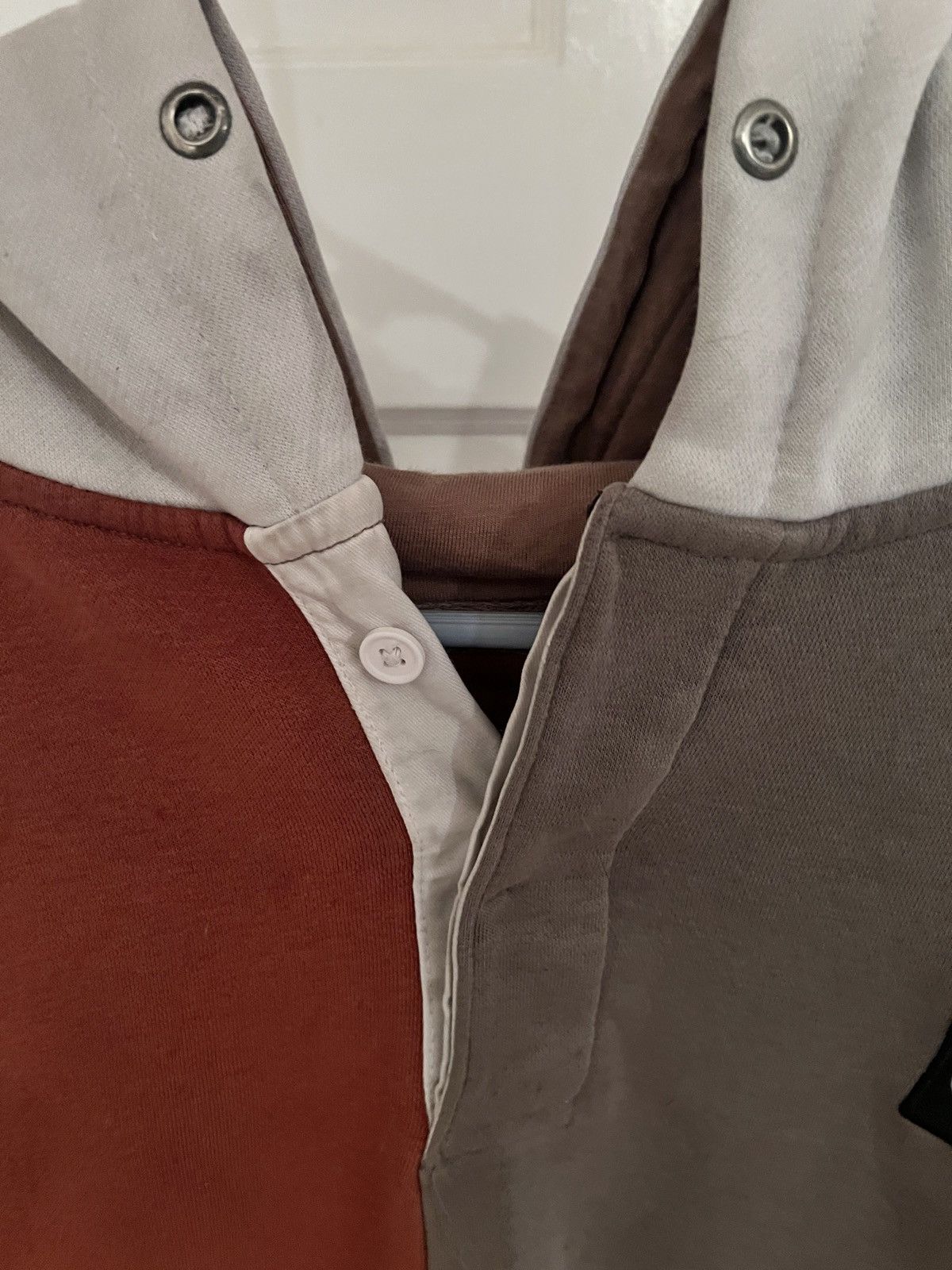 686 beige patchwork hoodie by 686 Size US L / EU 52-54 / 3 - 3 Thumbnail