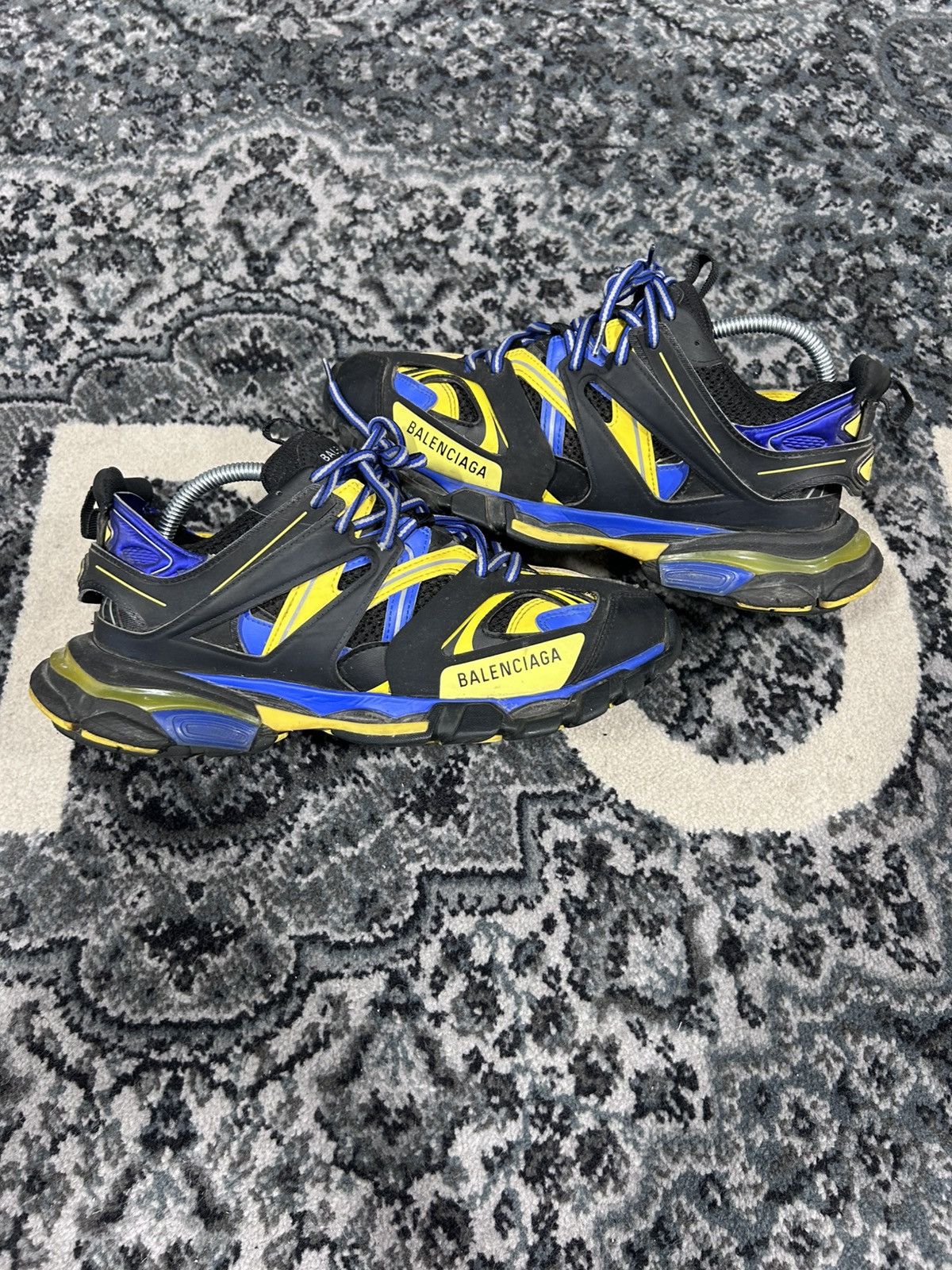 Balenciaga Tracks Size 8US/41EU