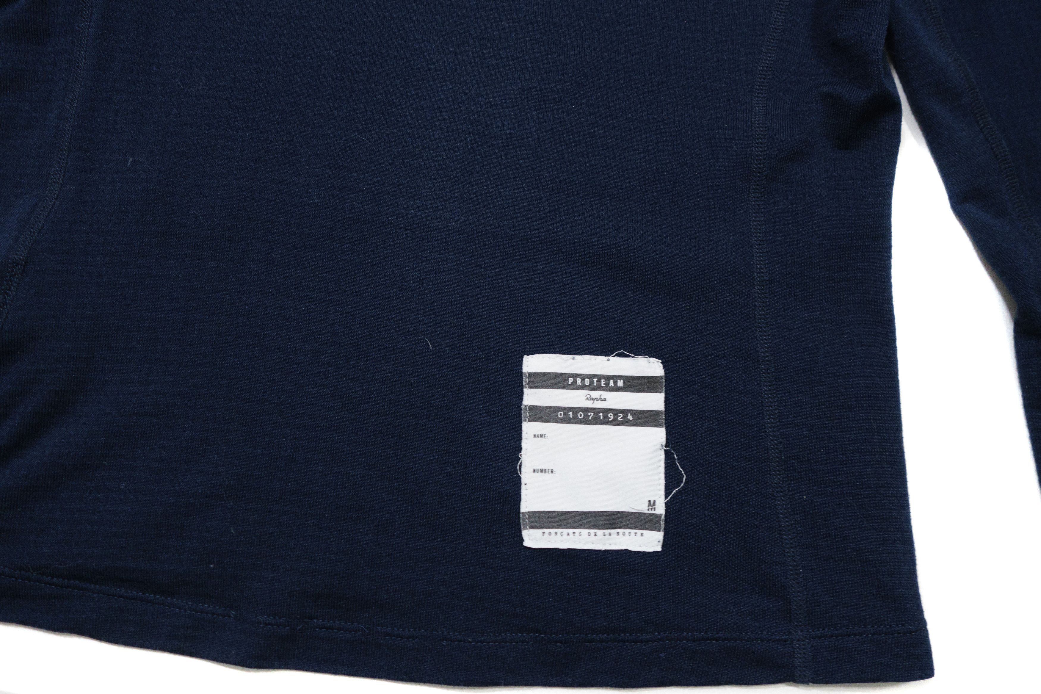Rapha Pro Team Thermal Base Layer Trouée d'Arenberg Long Sleeve Size US M / EU 48-50 / 2 - 8 Thumbnail