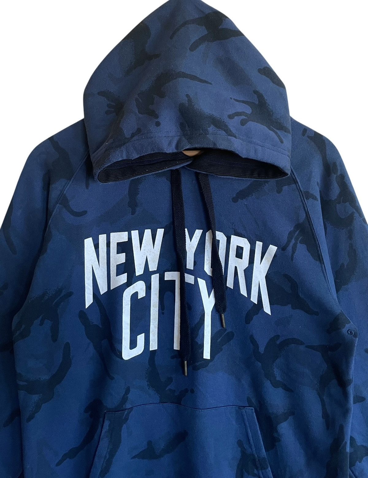 Number (N)ine Vintage Number Nine “New York City” Camouflage Hoodie 2000s Size US L / EU 52-54 / 3 - 3 Thumbnail