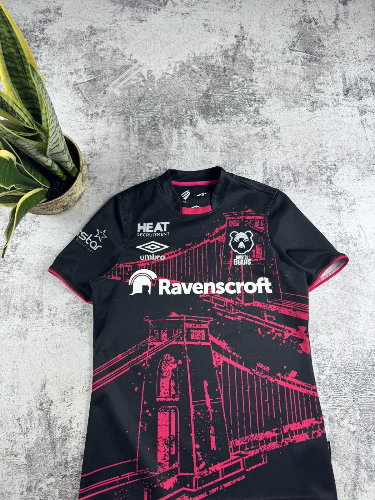 Umbro Bristol Bears 2020 2021 Men’s Small Size European Union Rugby T Shirt Jersey Top Size US S / EU 44-46 / 1 - 5 Thumbnail