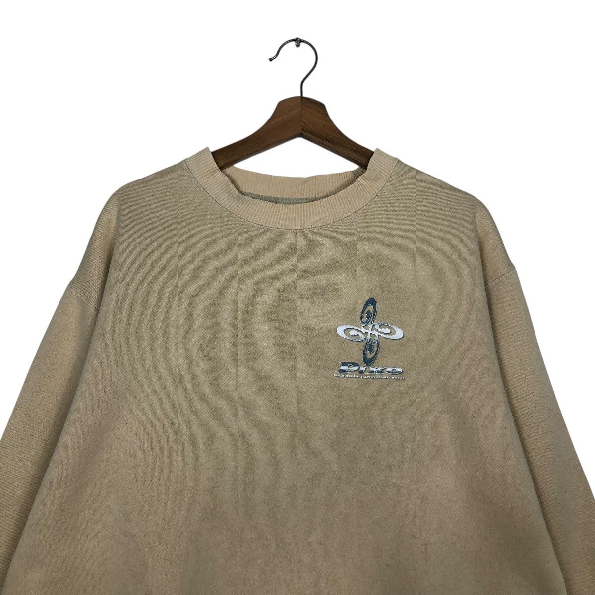 Japanese Brand 🔥VINTAGE SWEATSHIRT CREWNECK HAWAII PIKO BIG LOGO Size US L / EU 52-54 / 3 - 5 Thumbnail