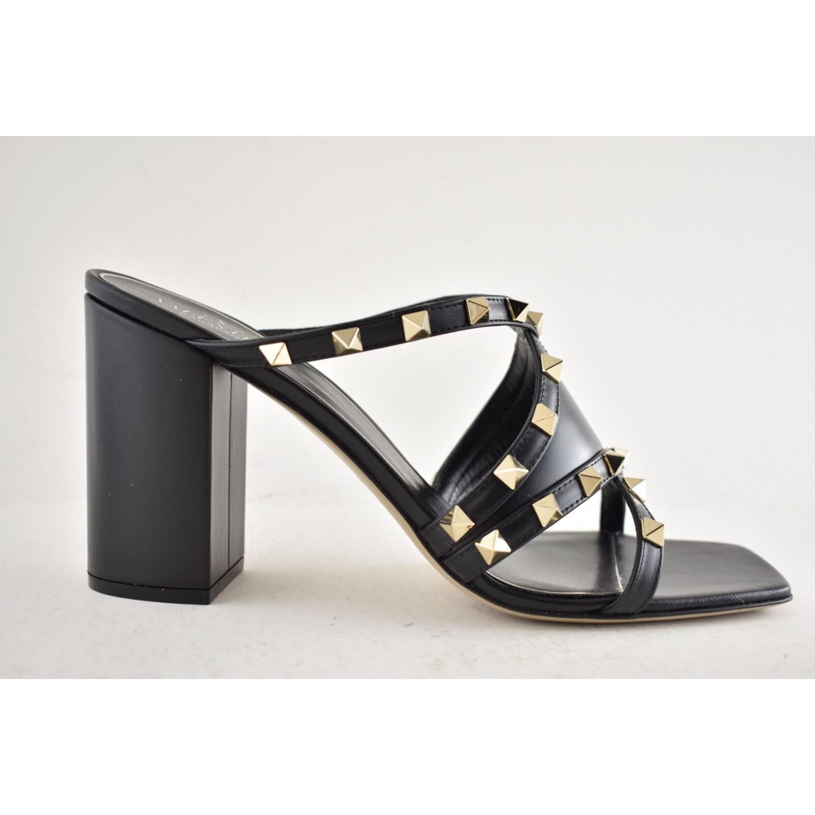 Valentino Valentino Rockstud Crisscross Leather Black Strappy Pump Size US 10 / IT 40 - 2 Thumbnail