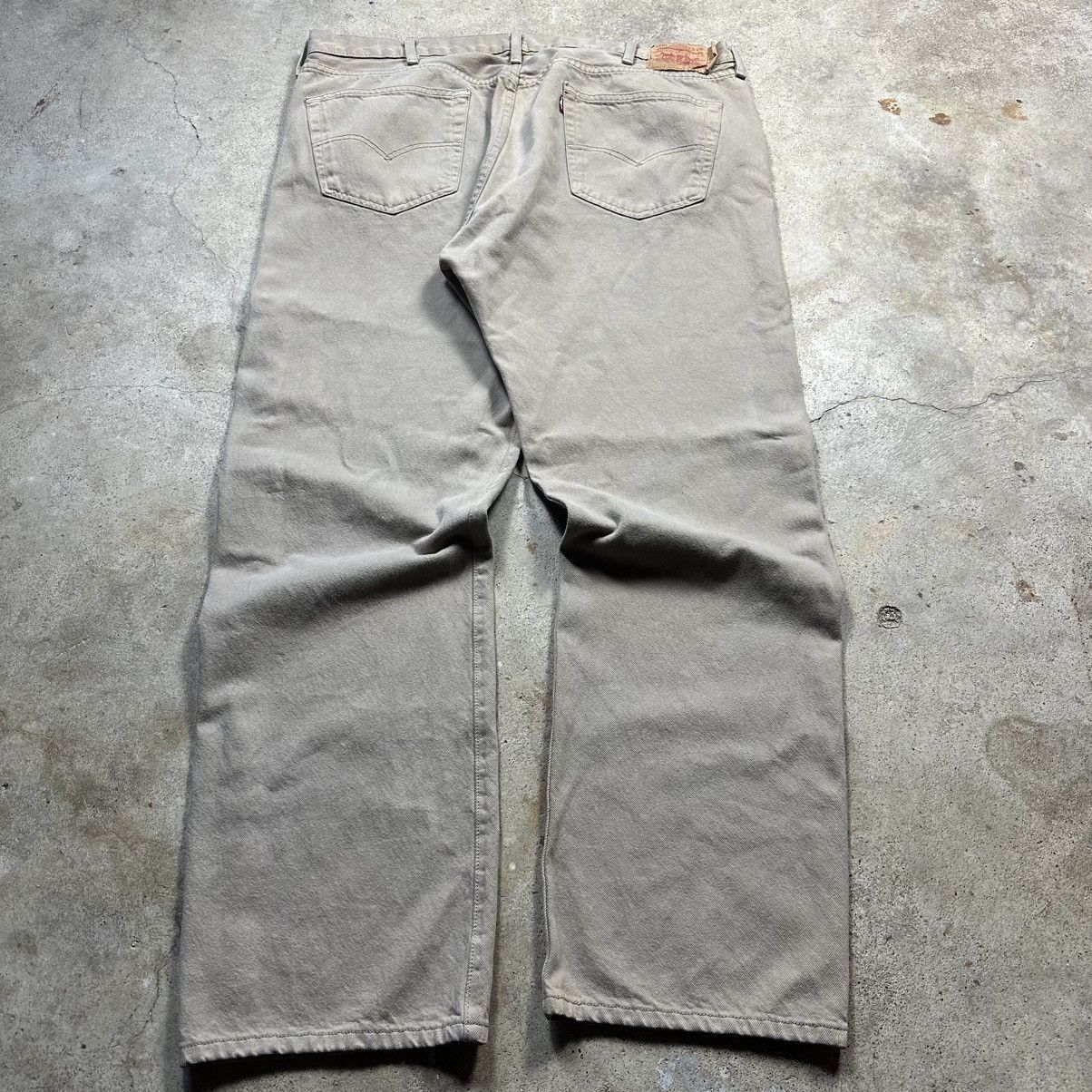 Levi's Vintage Y2K Khaki Levis 501 XX Denim Baggy Skater Jeans Size US 44 / EU 60 - 2 Thumbnail