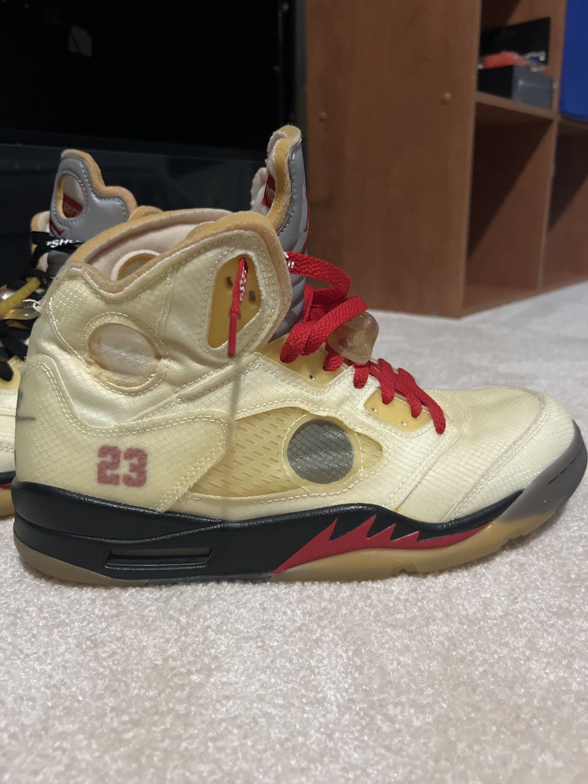 Jordan Brand × Off-White Off white Jordan 5 Size US 11 / EU 44 - 4 Thumbnail