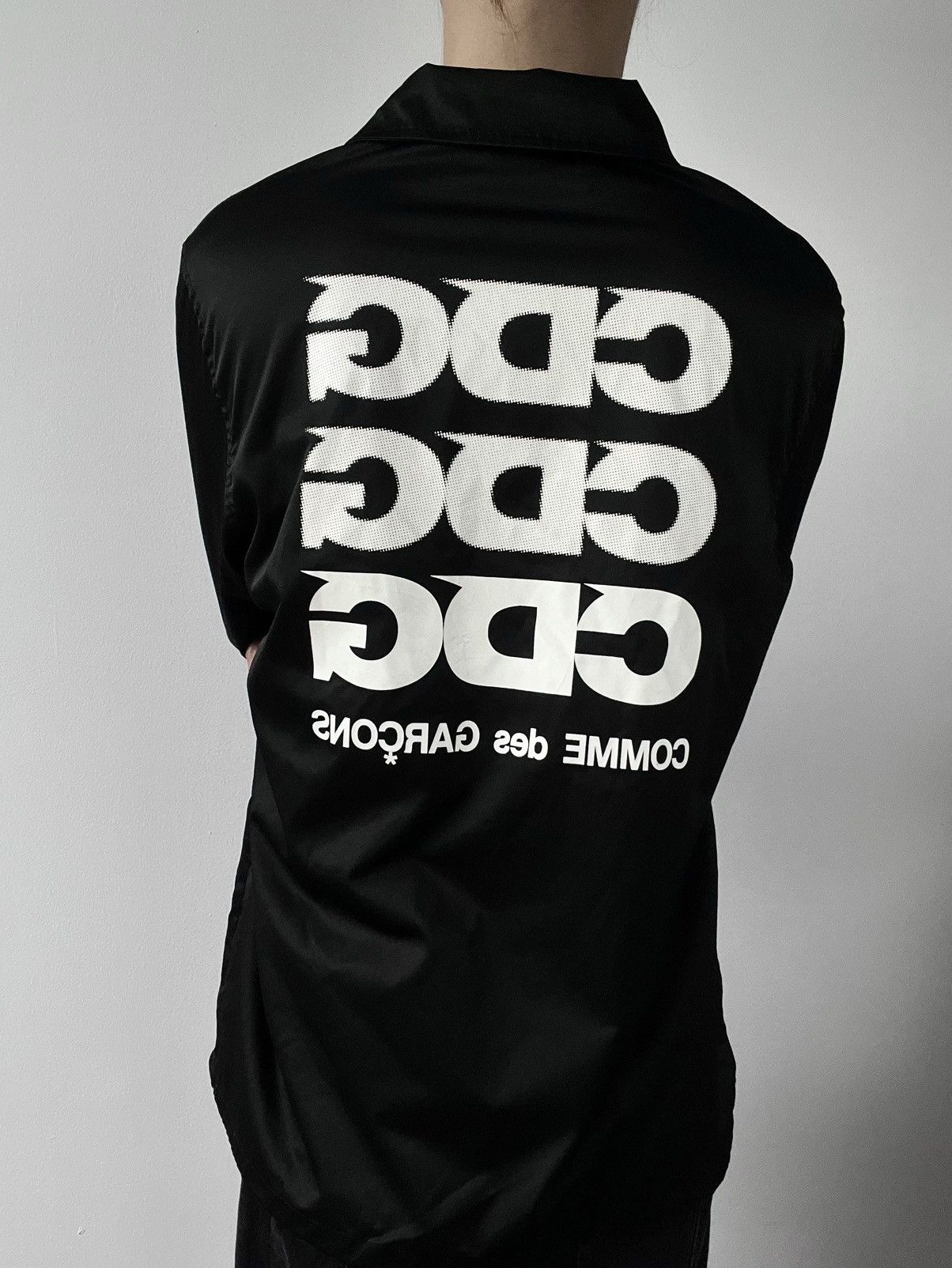 Comme des Garcons Comme Des Garcons Windbreaker Jacket Size US L / EU 52-54 / 3 - 1 Thumbnail