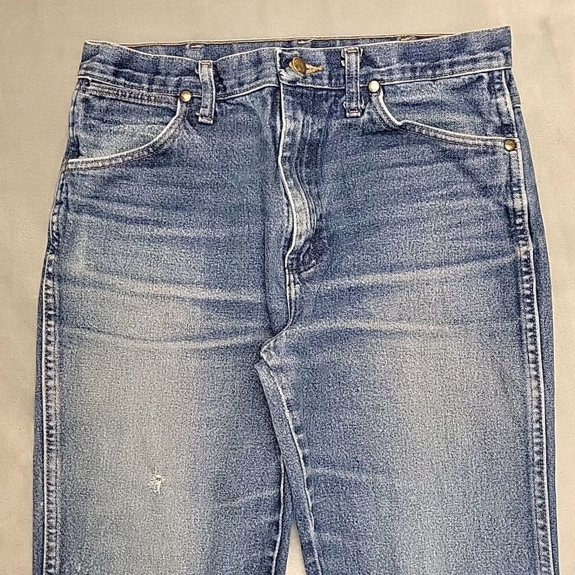 Wrangler Wrangler Jeans Men 32x34 Faded Whiskered Denim Pants 936PWD Western Cowboy Retro Jeans Mens 32 Blue Denim Pants Wrangler 936WD Western Cowboy Retro Size US 32 / EU 48 - 3 Thumbnail