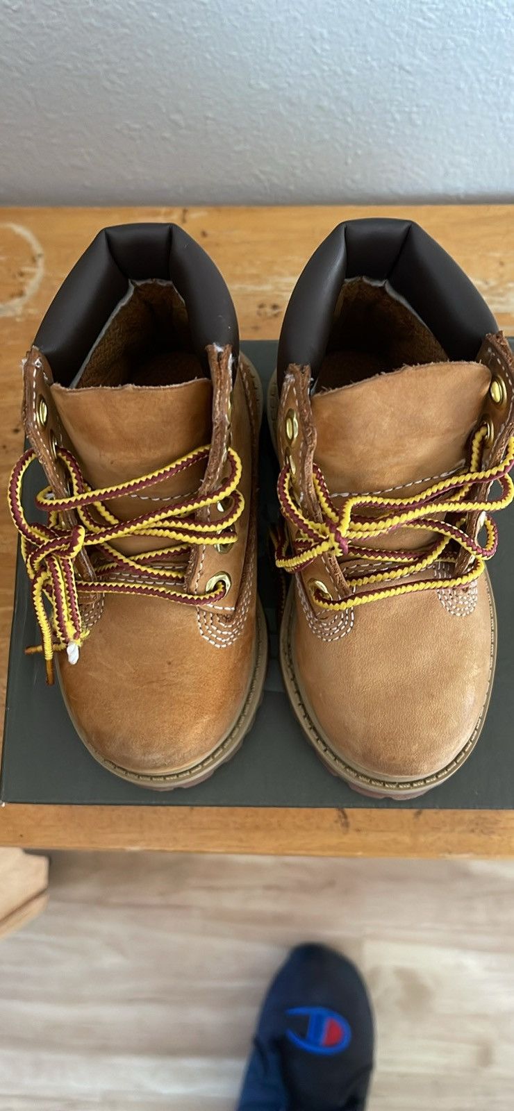 Timberland Wheat Colored Timberland Boots 6C Toddler Size US 6 / EU 39 - 2 Thumbnail