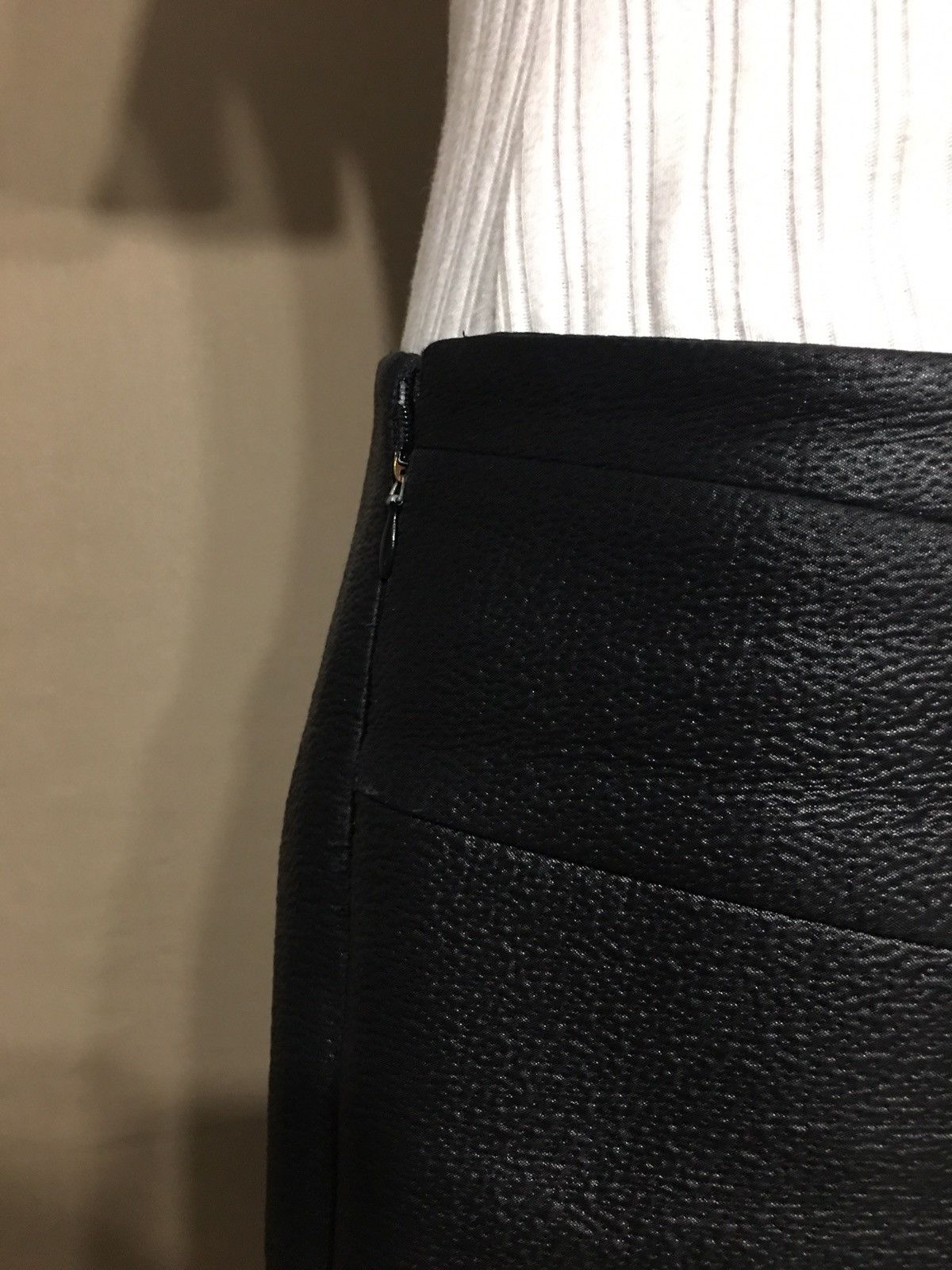Celine CELINE Wool Blend Black Elegant Short Skirt Size EU 40 Size 28" / US 6 / IT 42 - 6 Thumbnail