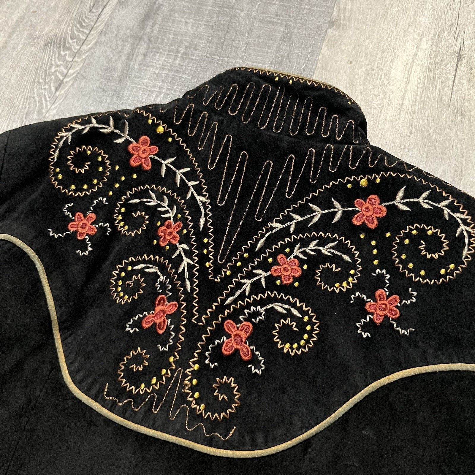 Scully Leather Scully Western Jacket Womens Black Suede Cropped Floral 8 Size M / US 6-8 / IT 42-44 - 3 Thumbnail